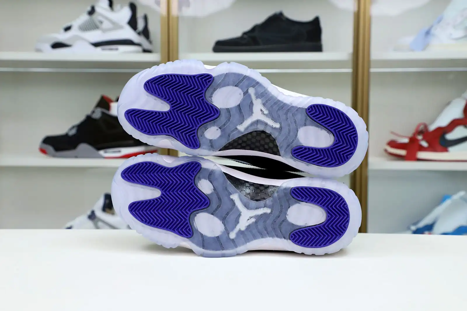 Kimikick AIR JORDAN 11 RETRO 'CONCORD' 2018