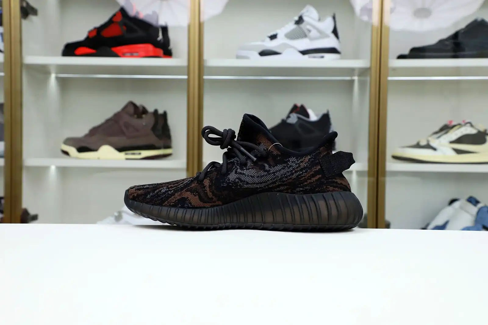 Kimikick YEEZY BOOST 350 V2 MX ROCK