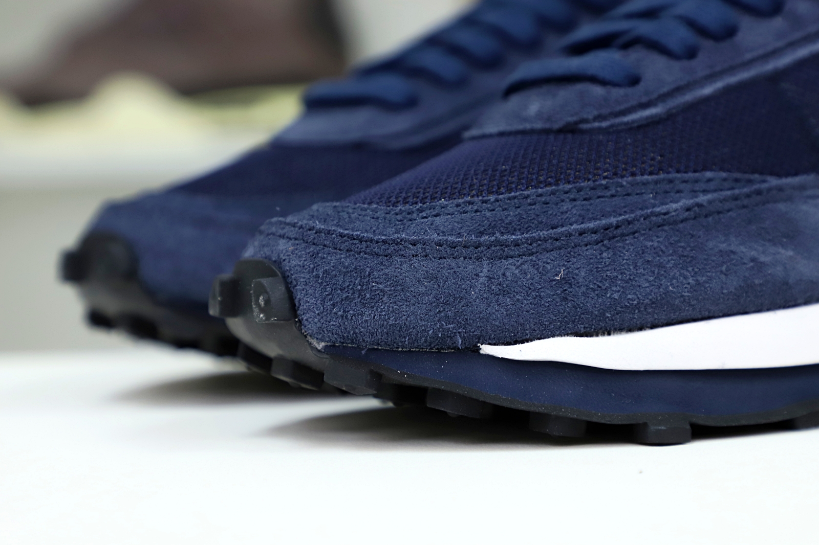 Kimi kick FRAGMENT DESIGN X SACAI X LDV WAFFLE 'BLACKENED BLUE'