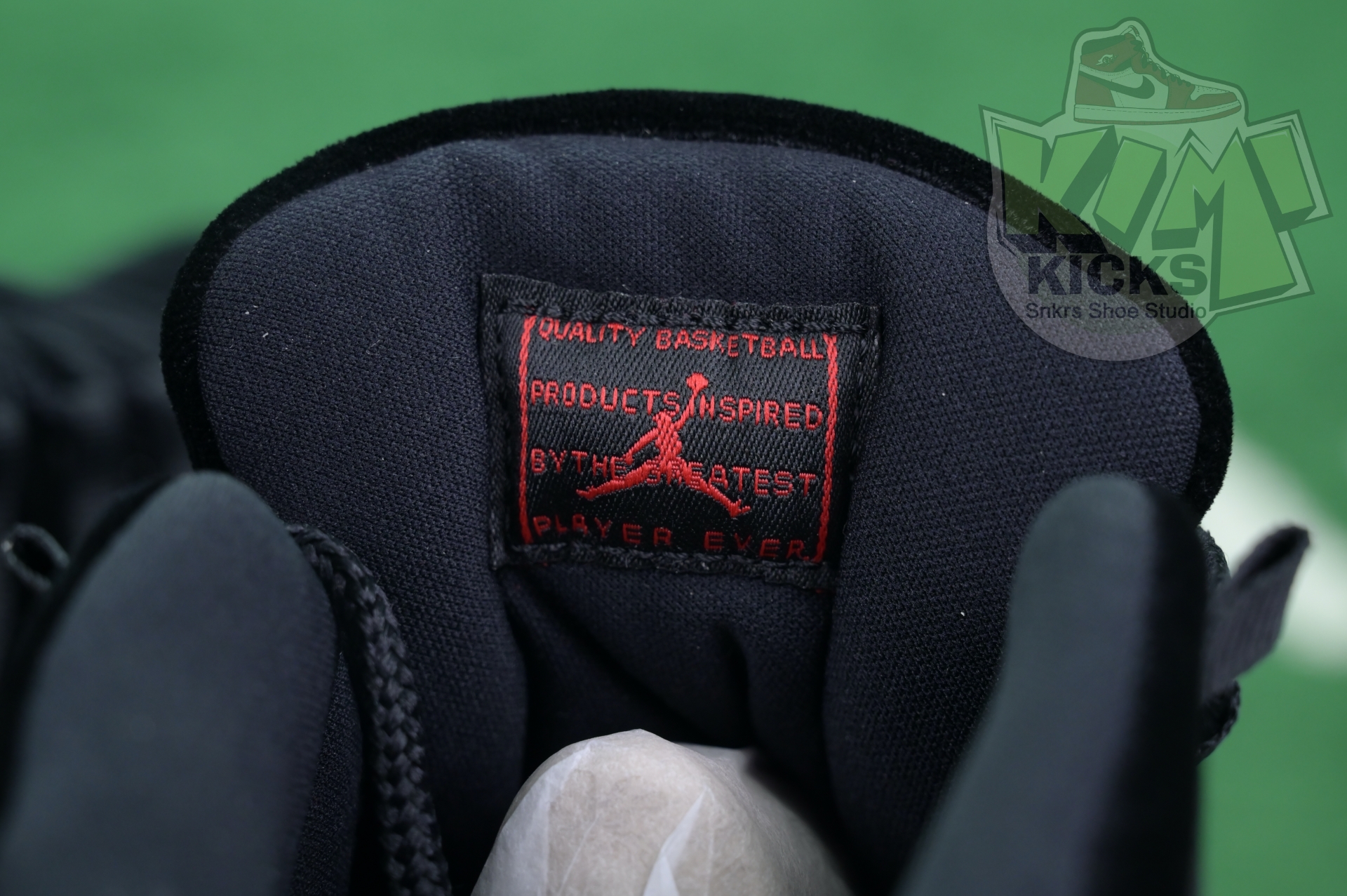 Kimi kick Jordan Air Jordan 11 WMNS