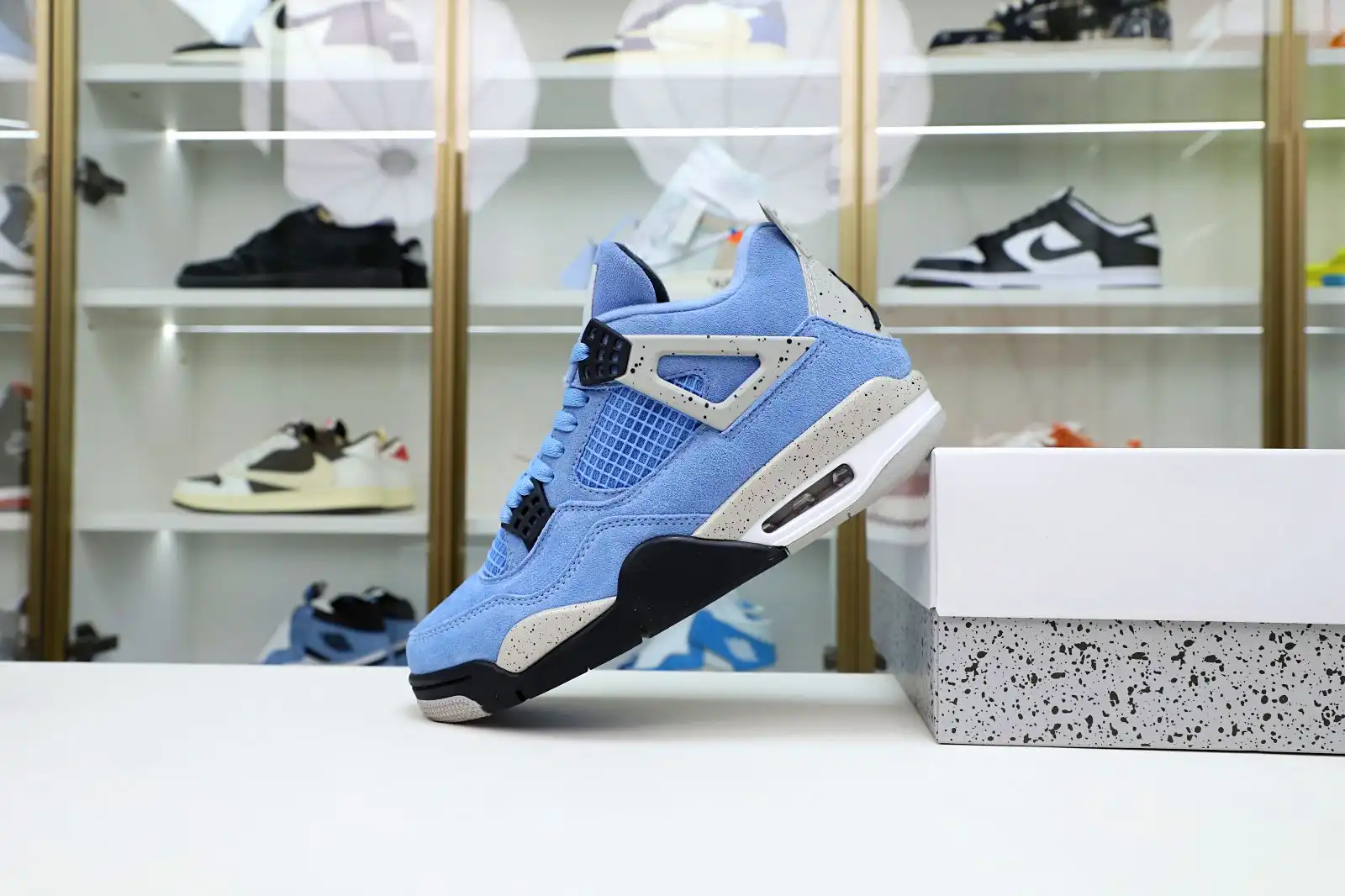 Reps Kimikick AIR JORDAN 4 UNIVERSITY BLUE