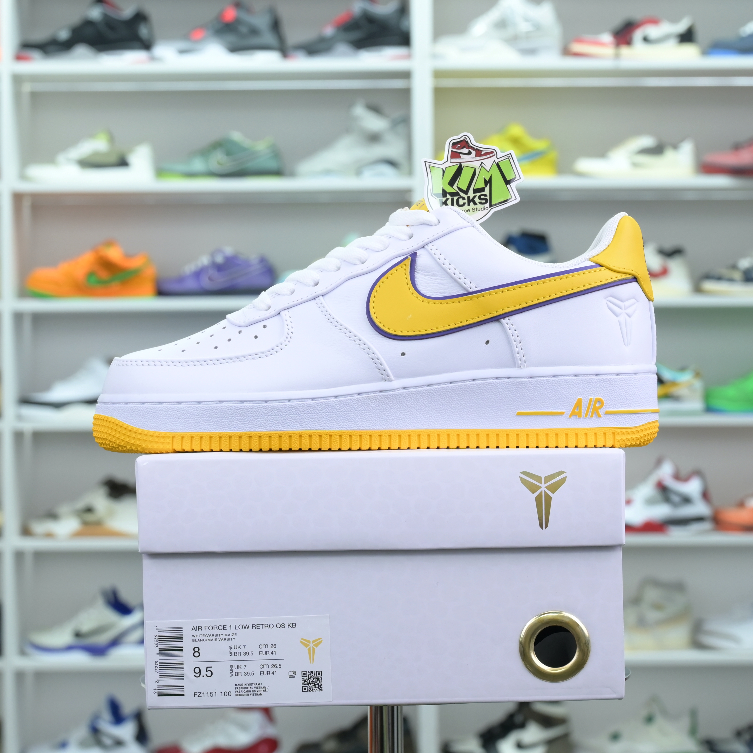 Kimi kick Kobe Bryant x Nike Air Force 1