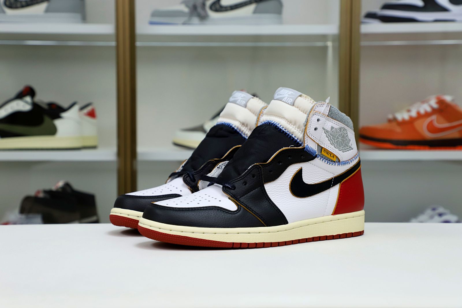 Kimi kick UNION LA X AIR JORDAN 1 RETRO HIGH NRG