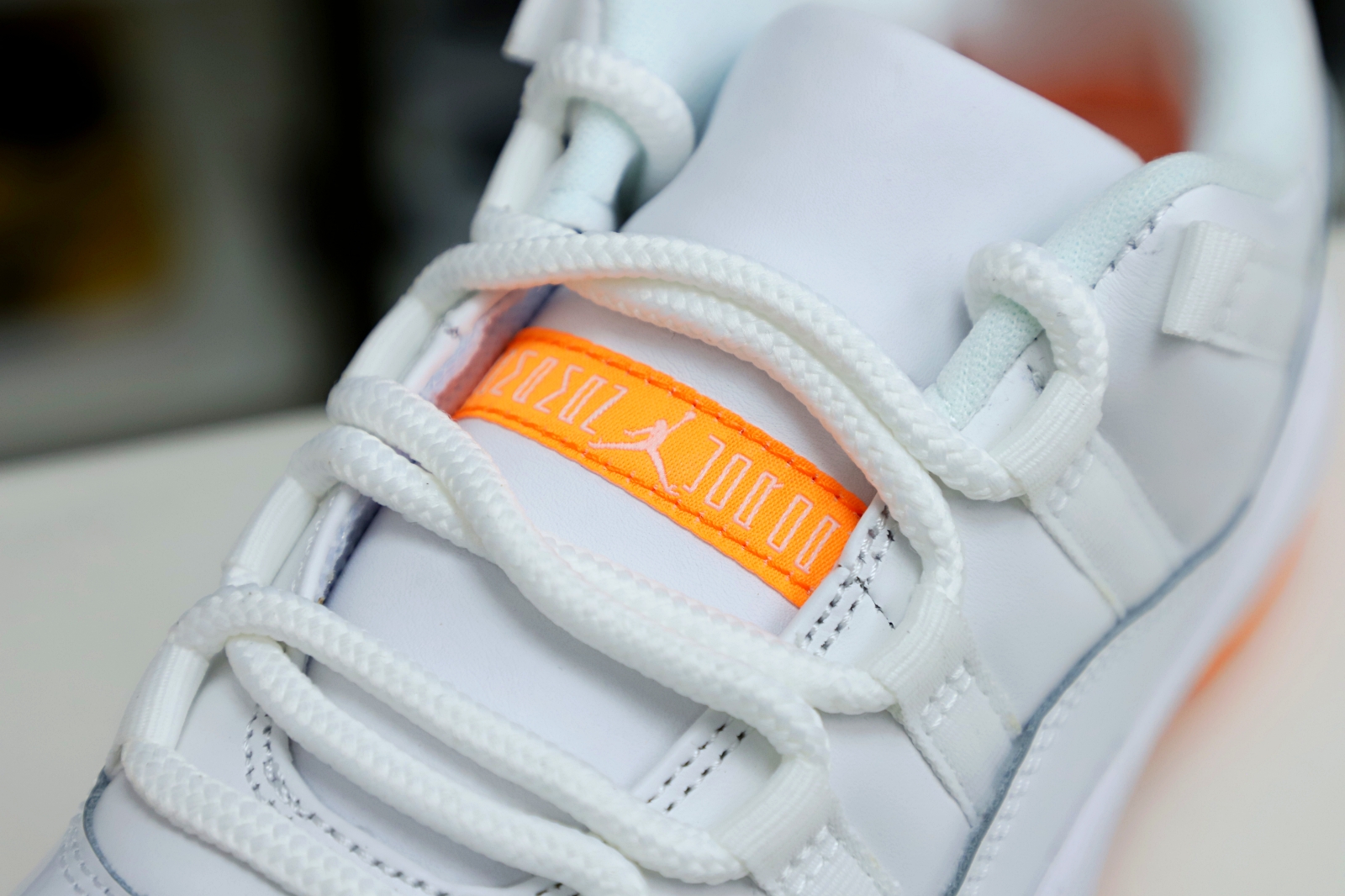 Kimi kick WMNS AIR JORDAN 11 RETRO LOW 'BRIGHT CITRUS'