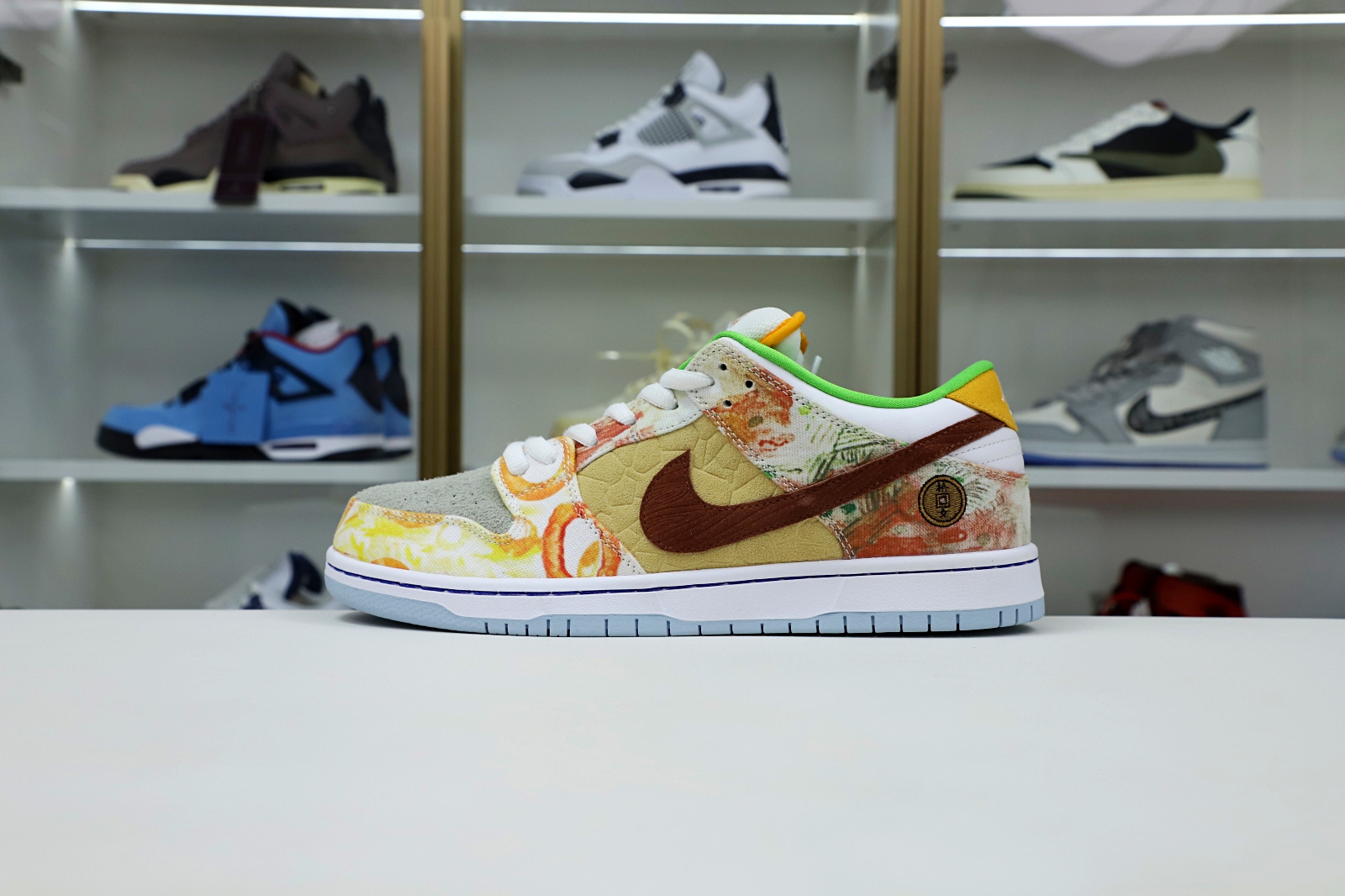 Kimi kick JASON DENG X DUNK LOW PRO SB 'STREET HAWKER'