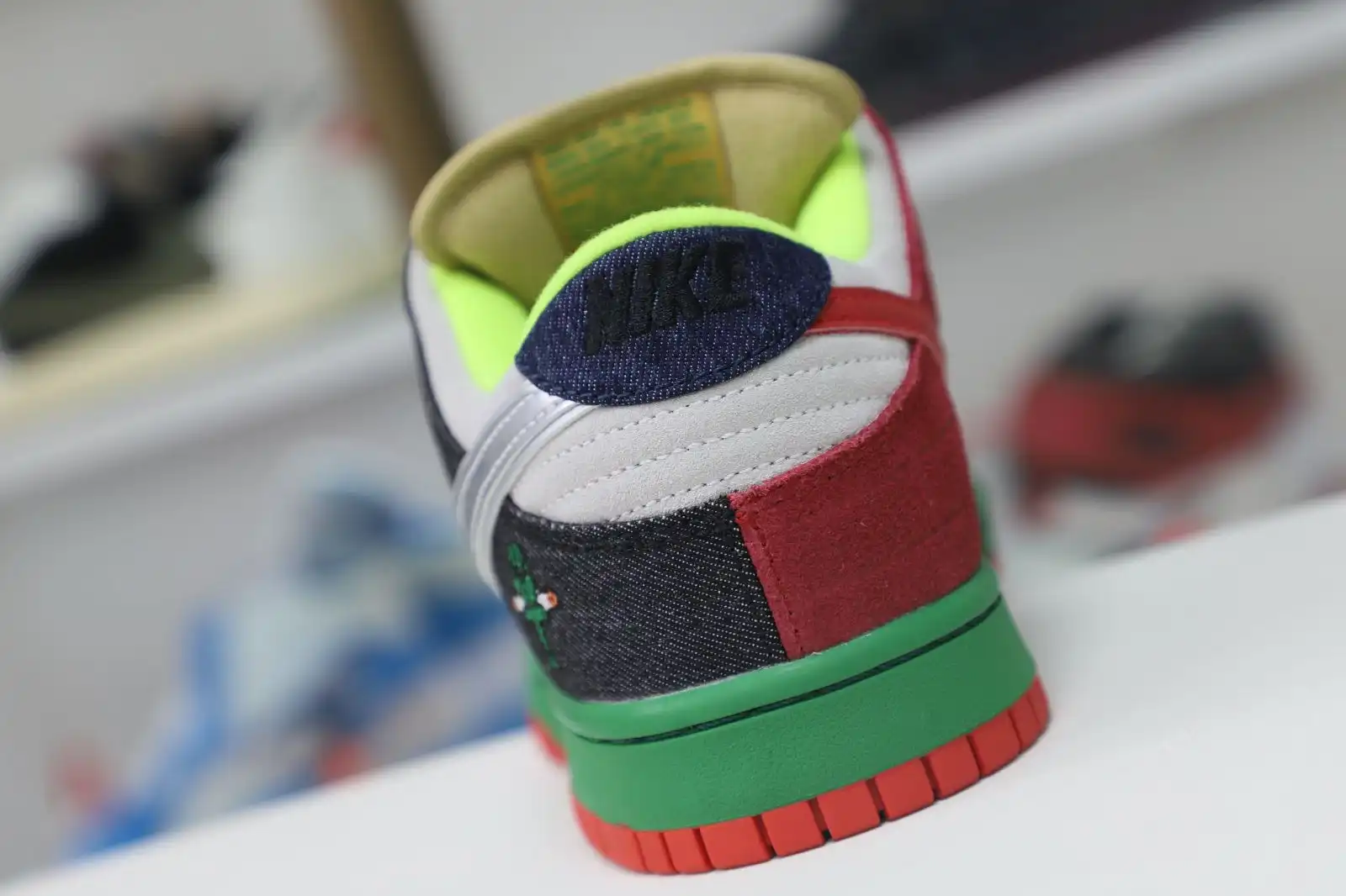 Kimikick Nike Dunk SB Lowwhat the dunk