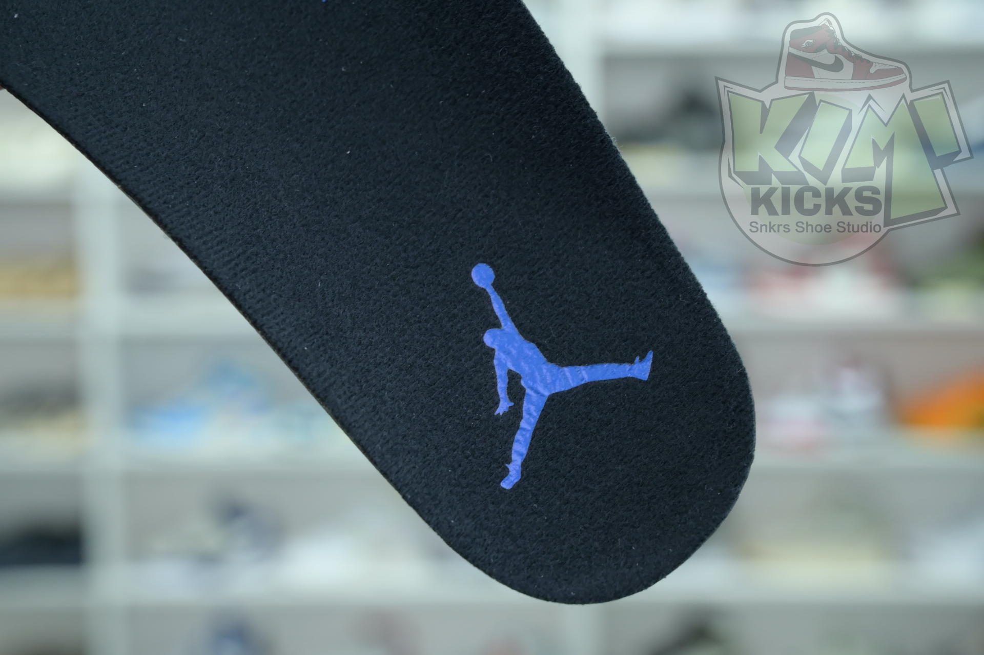 Kimi kick Air Jordan 12 Retro'Blueberry'(2024)