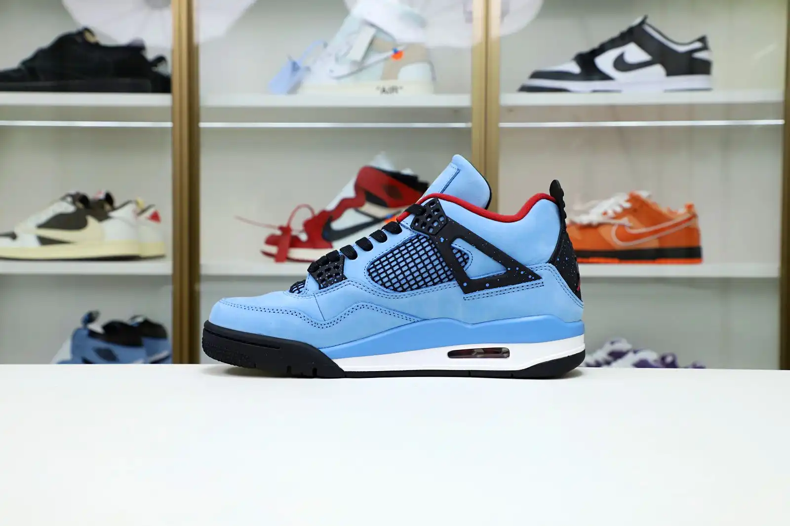 Kimikick TRAVIS SCOTT X AIR JORDAN 4 RETRO 'CACTUS JACK' FRIENDS & FAMILY