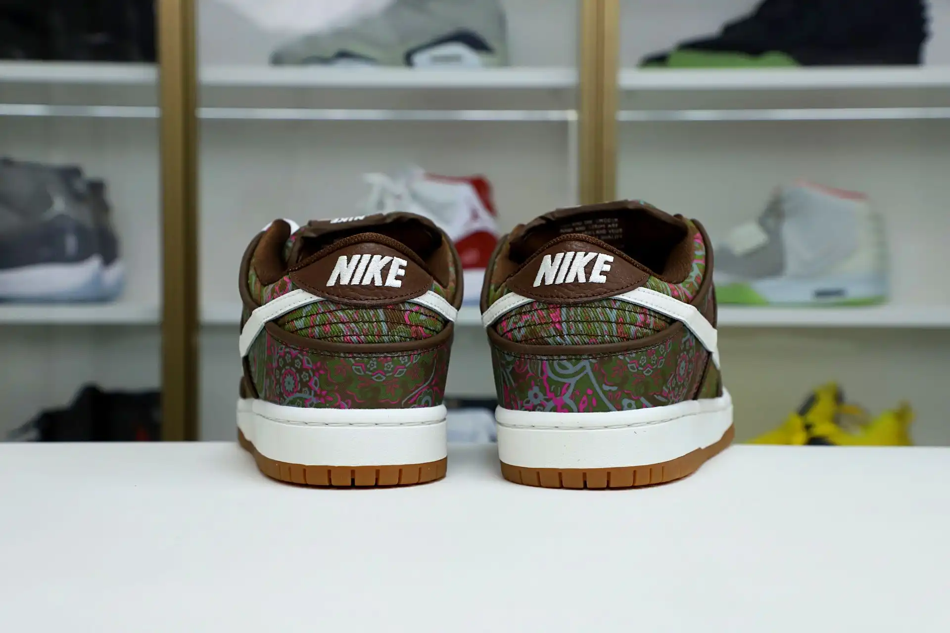 Kimikick Nike Dunk SB Low Paisley