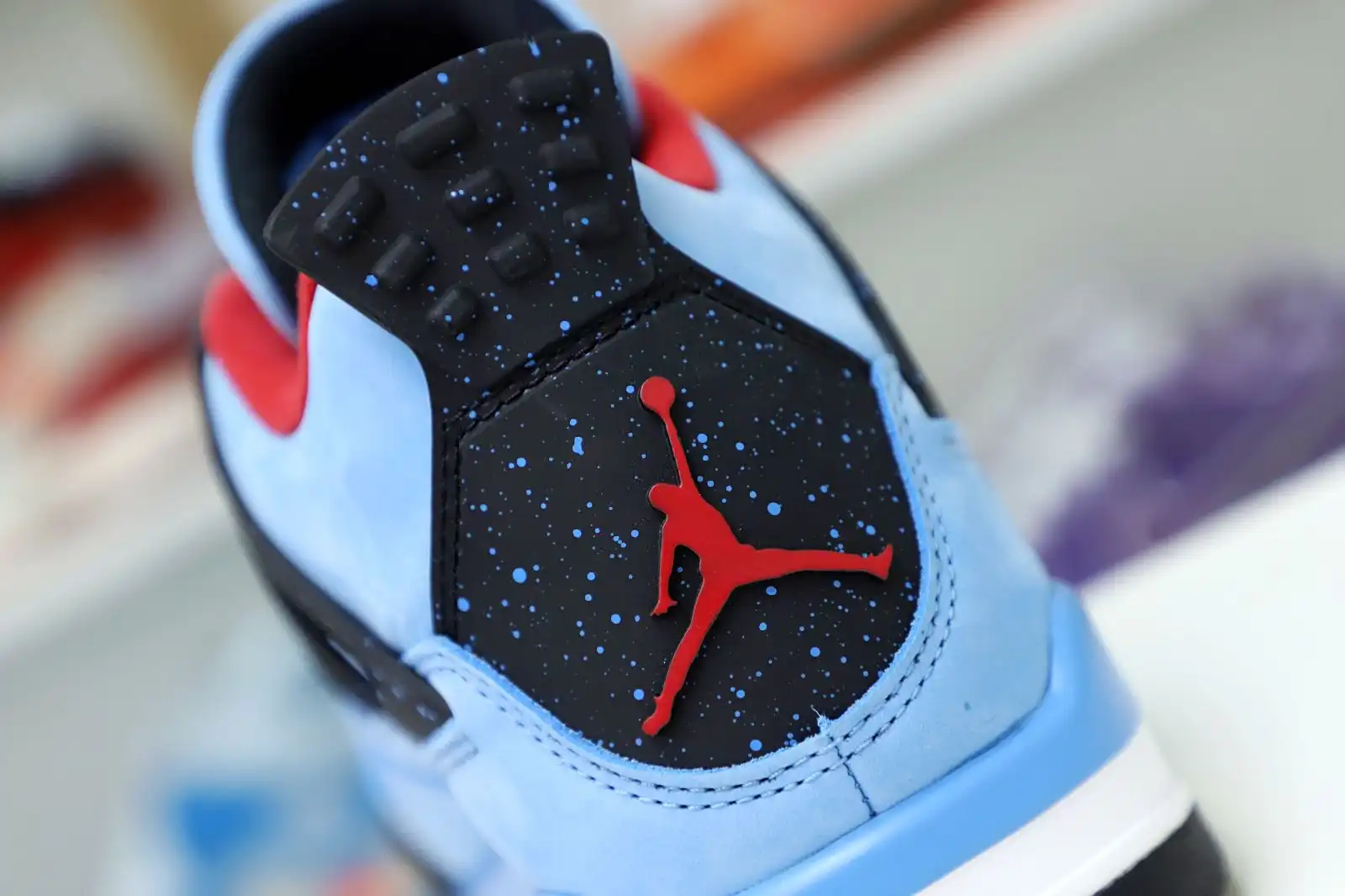 Kimikick TRAVIS SCOTT X AIR JORDAN 4 RETRO 'CACTUS JACK' FRIENDS & FAMILY