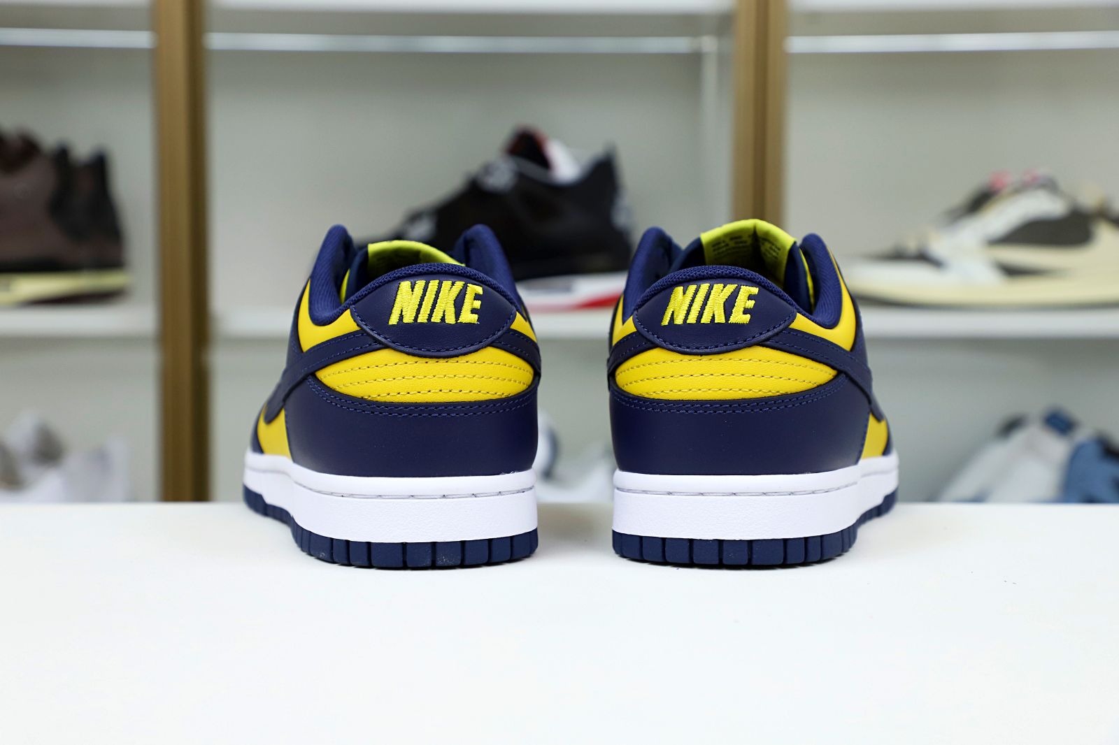 Kimi kick DUNK LOW 'MICHIGAN' 2021