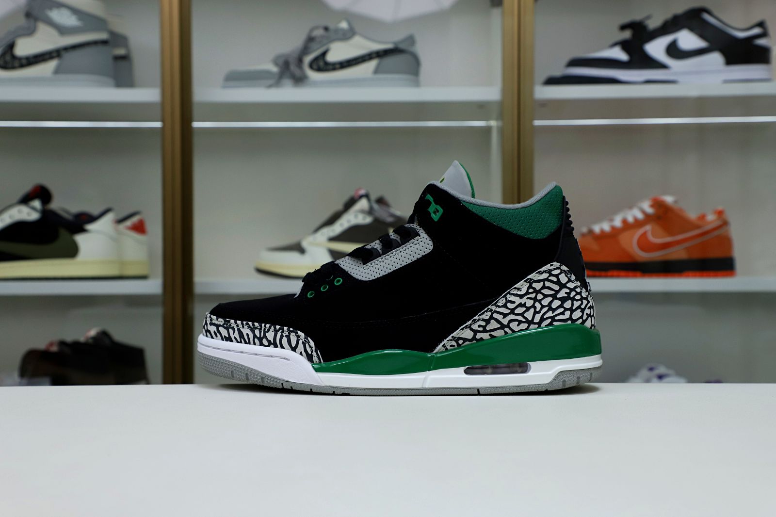 Kimi kick AIR JORDAN 3 PINE GREEN