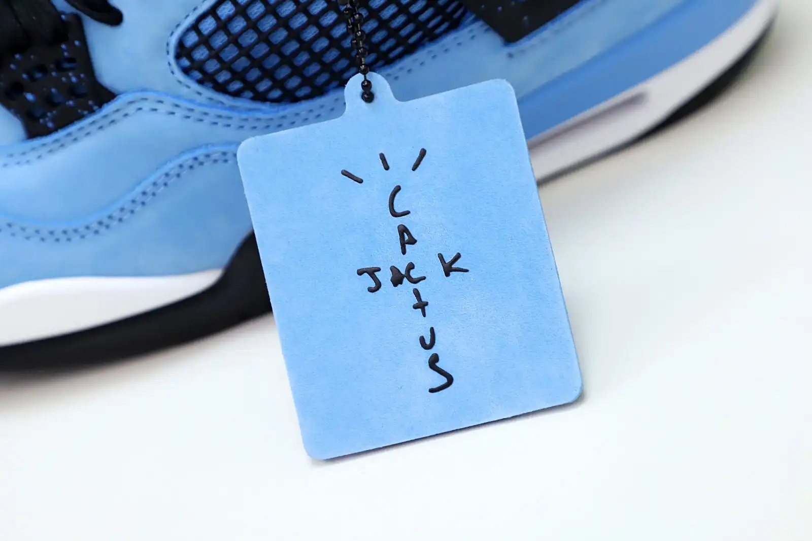 Kimikick TRAVIS SCOTT X AIR JORDAN 4 RETRO 'CACTUS JACK' FRIENDS & FAMILY