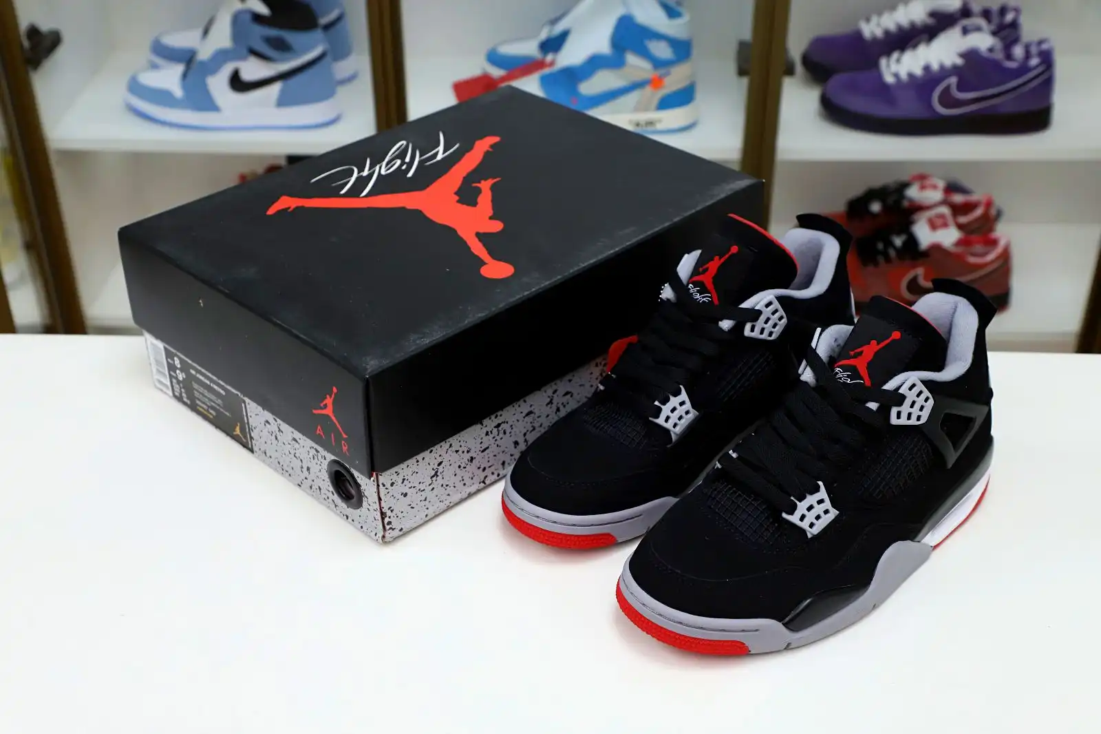 Kimikick AIR JORDAN 4 RETRO OG 'BRED' 2019