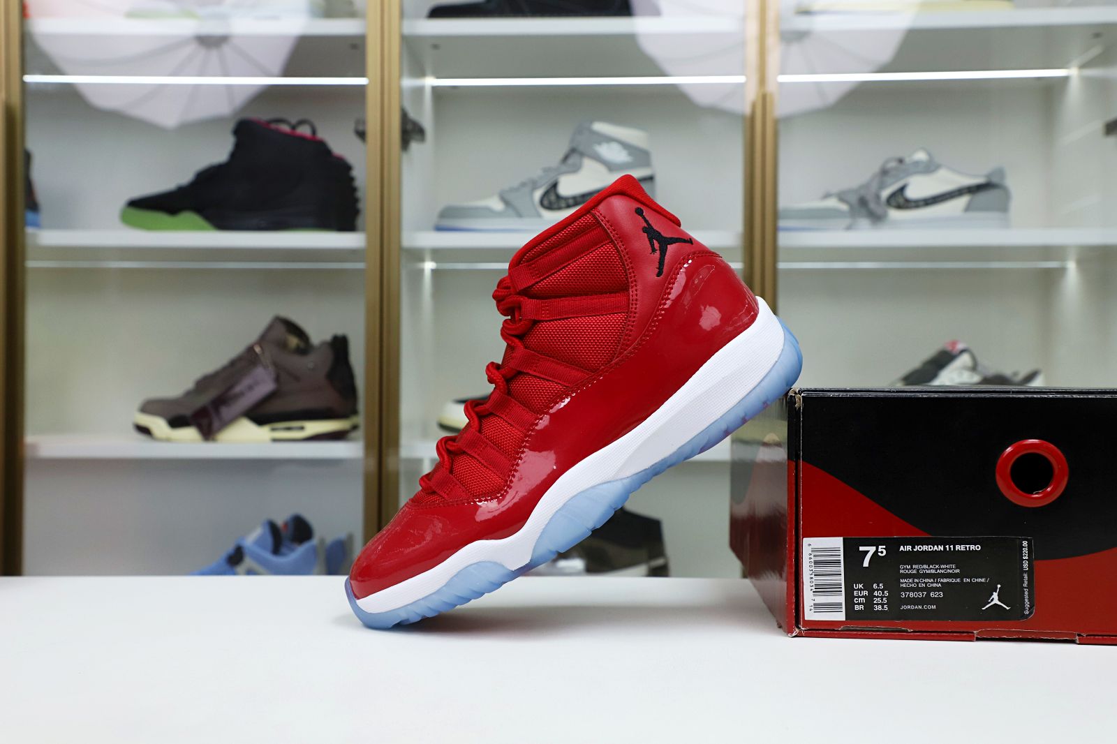 Kimi kick JORDAN 11 RETRO WIN LIKE 96 378037-623