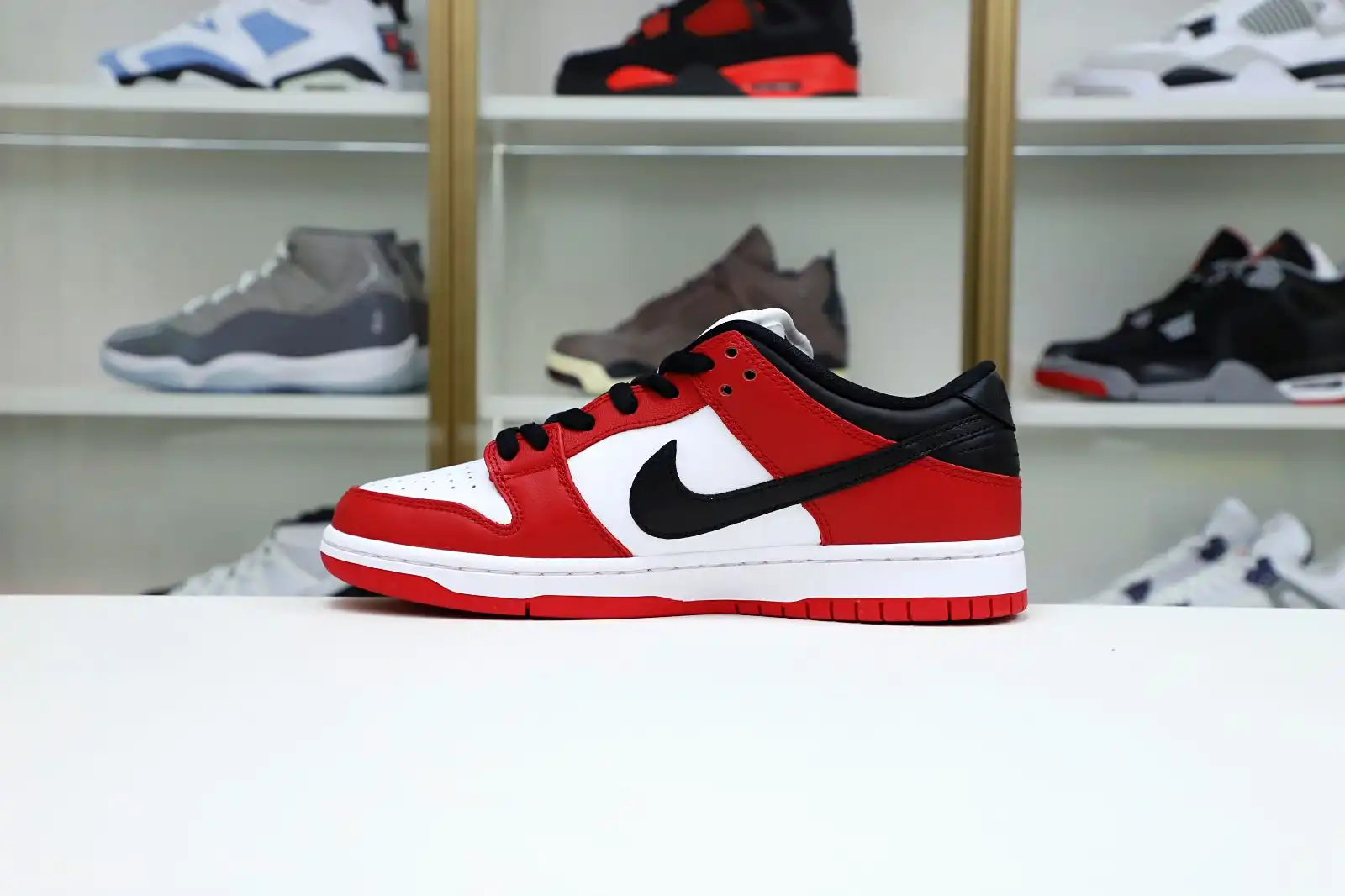 Kimikick NIKE SB DUNK LOW “CHICAGO”