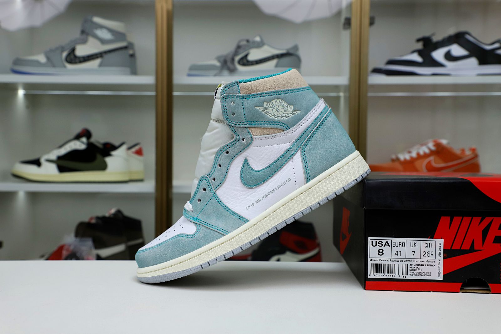 Kimi kick AIR JORDAN 1 RETRO HIGH OG 'TURBO GREEN'