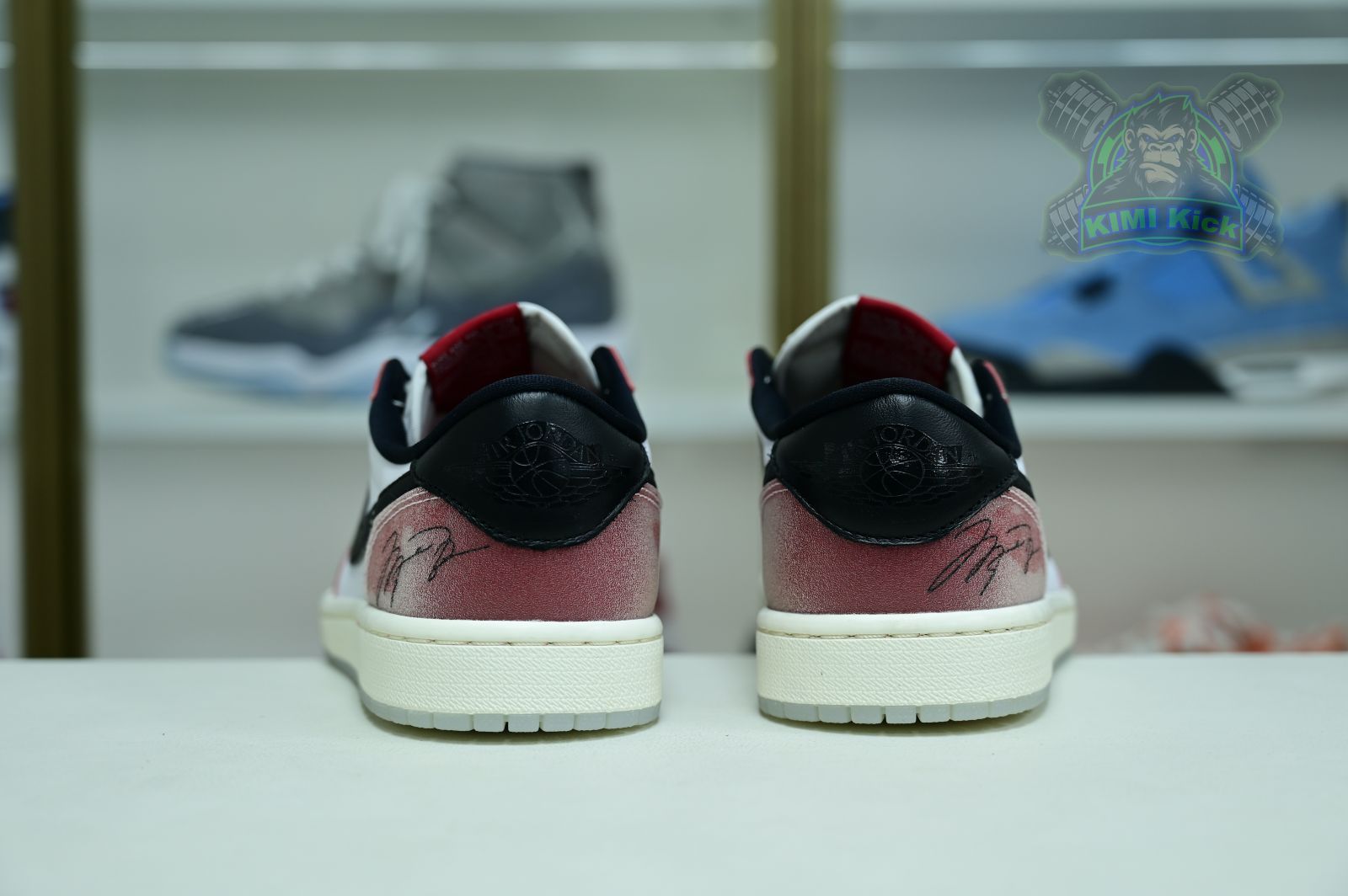 Kimi kick Trophy Room x Jordan Air Jordan1 Low OG