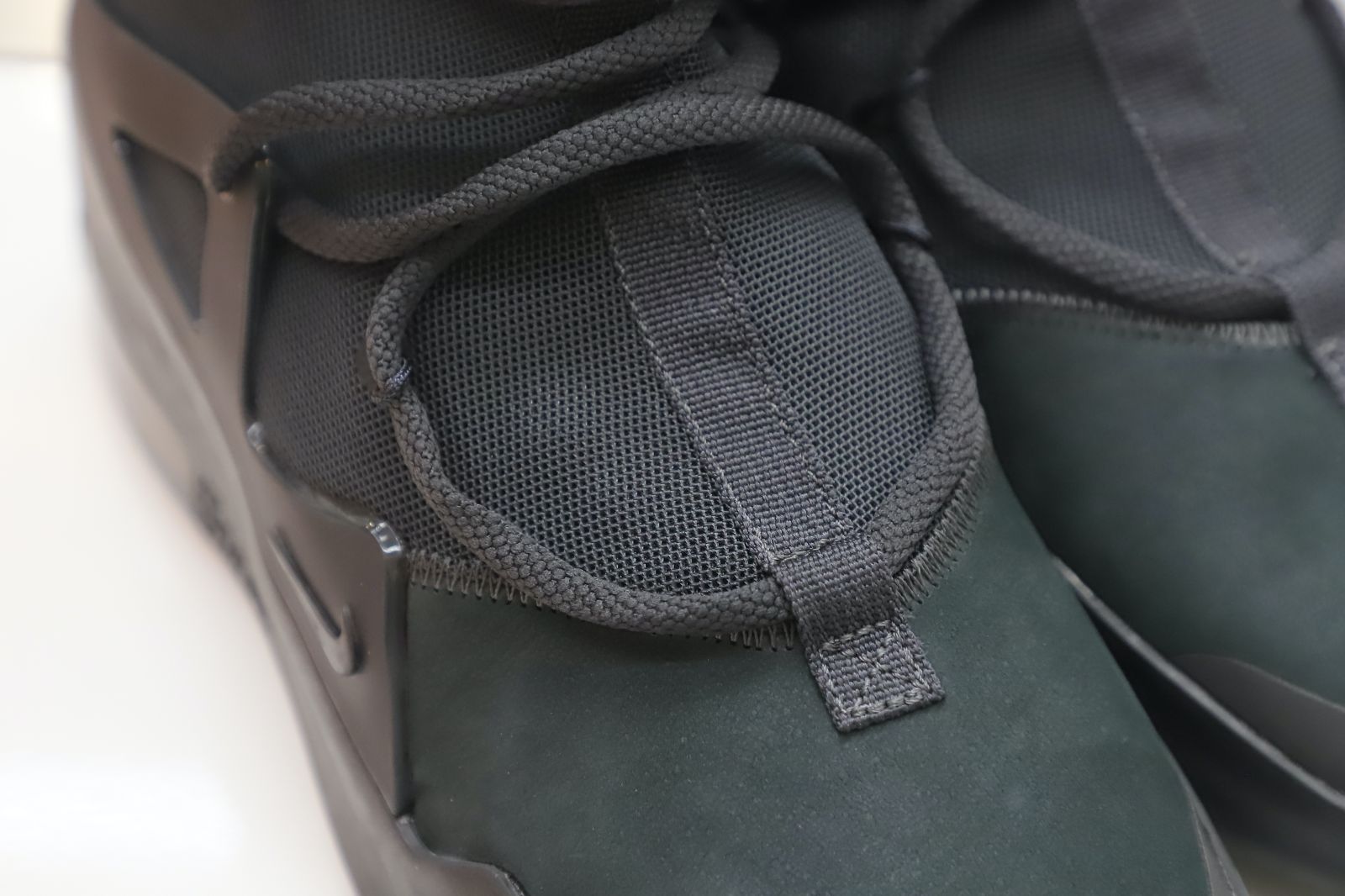 Kimi kick Nike Air Fear of God 1 triple black