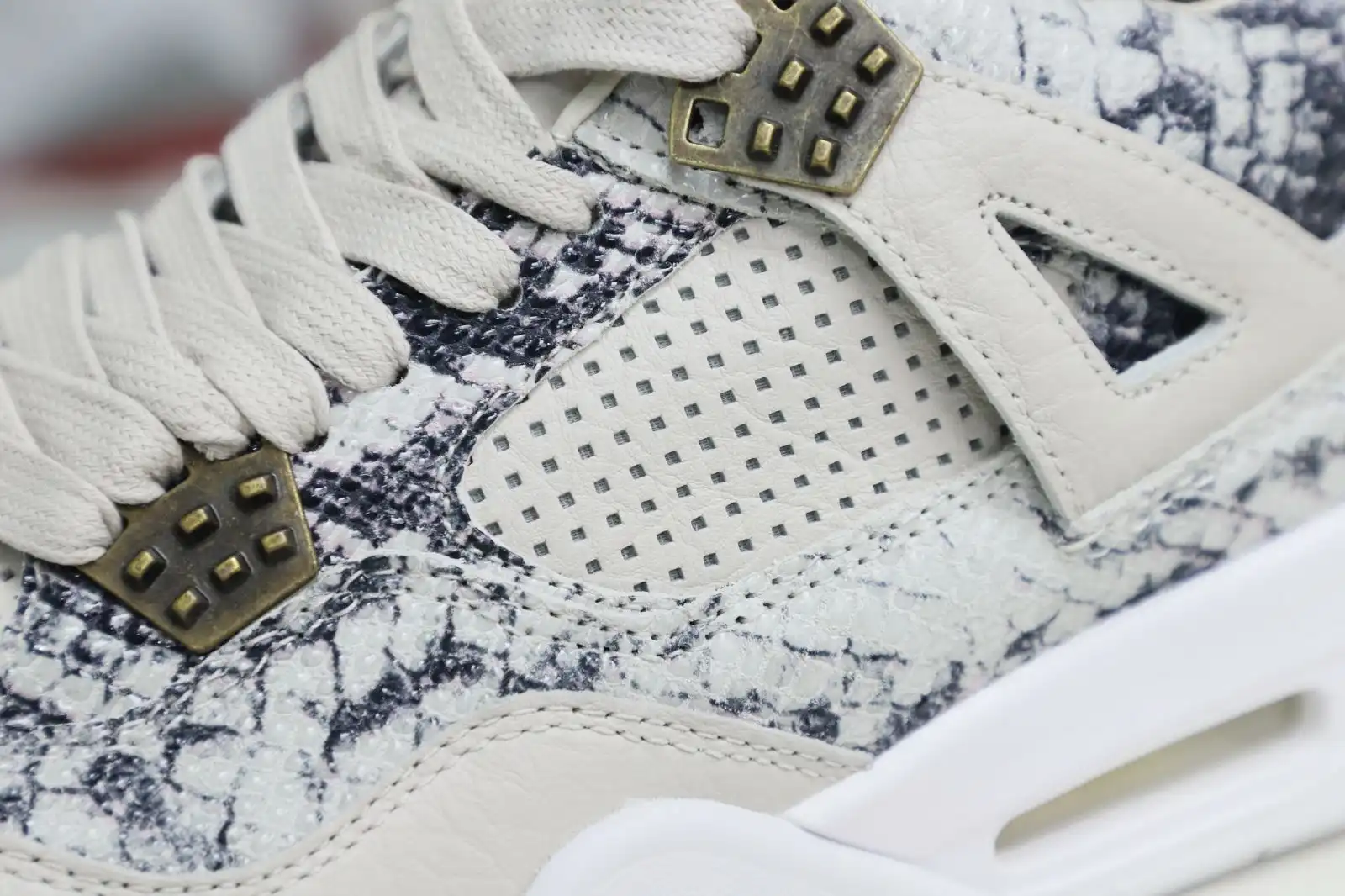 Cheap Kimikick Jordan Air Jordan 4 retro snakeskin