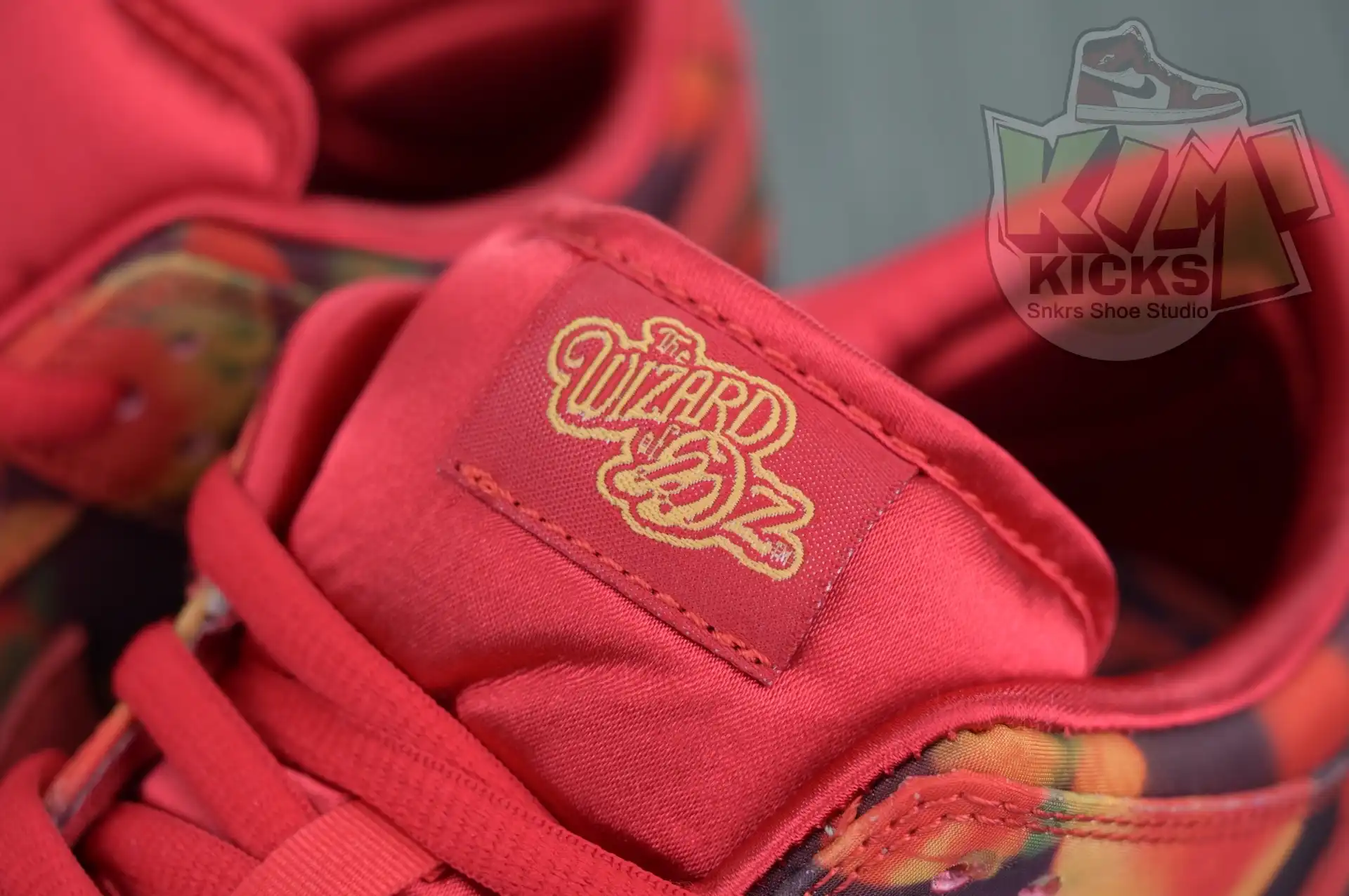 Kimikick The Wizard of Oz x Nike SBDunk Low“Ruby Slipper”