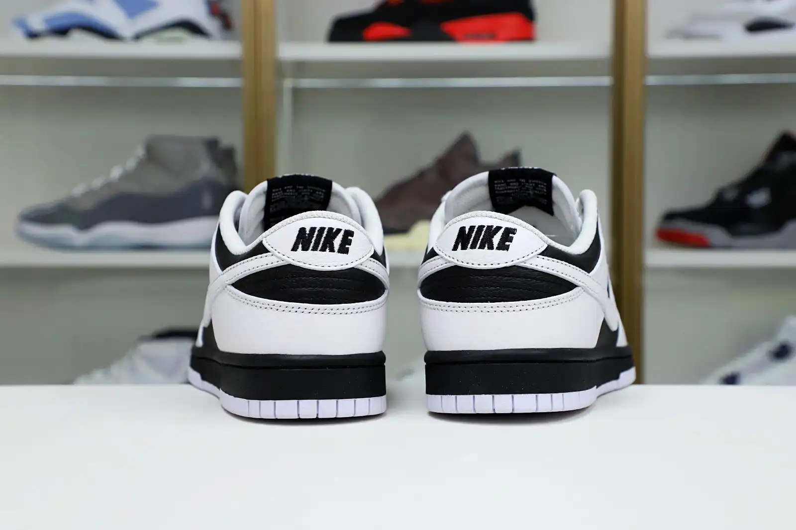 Kimikick NIKE DUNK LOW RETRO REVERSE PANDA - FD9064-011