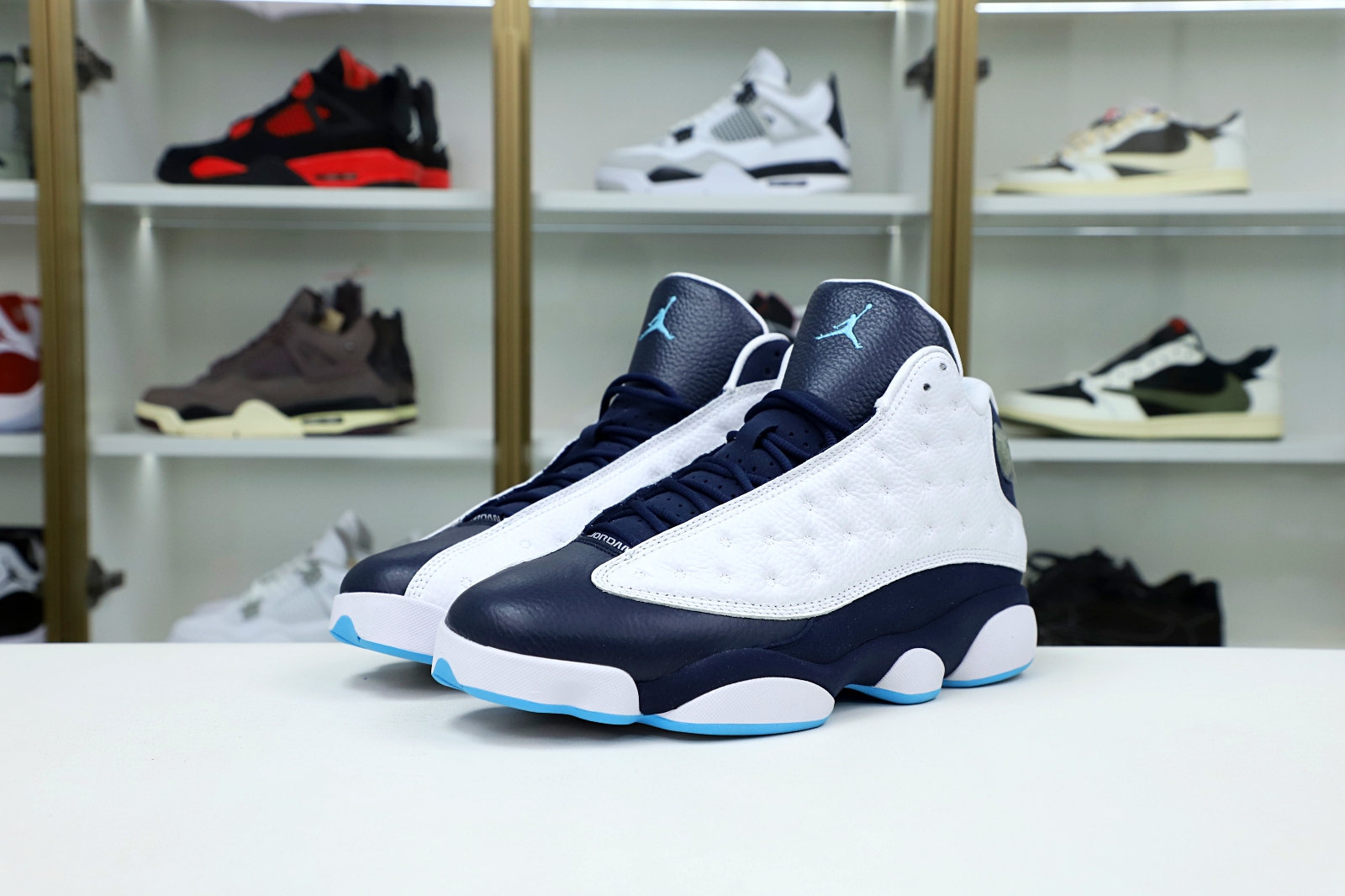 Kimi kick AIR JORDAN 13 RETRO WHITE OBSIDIAN POWDER BLUE 414571-144