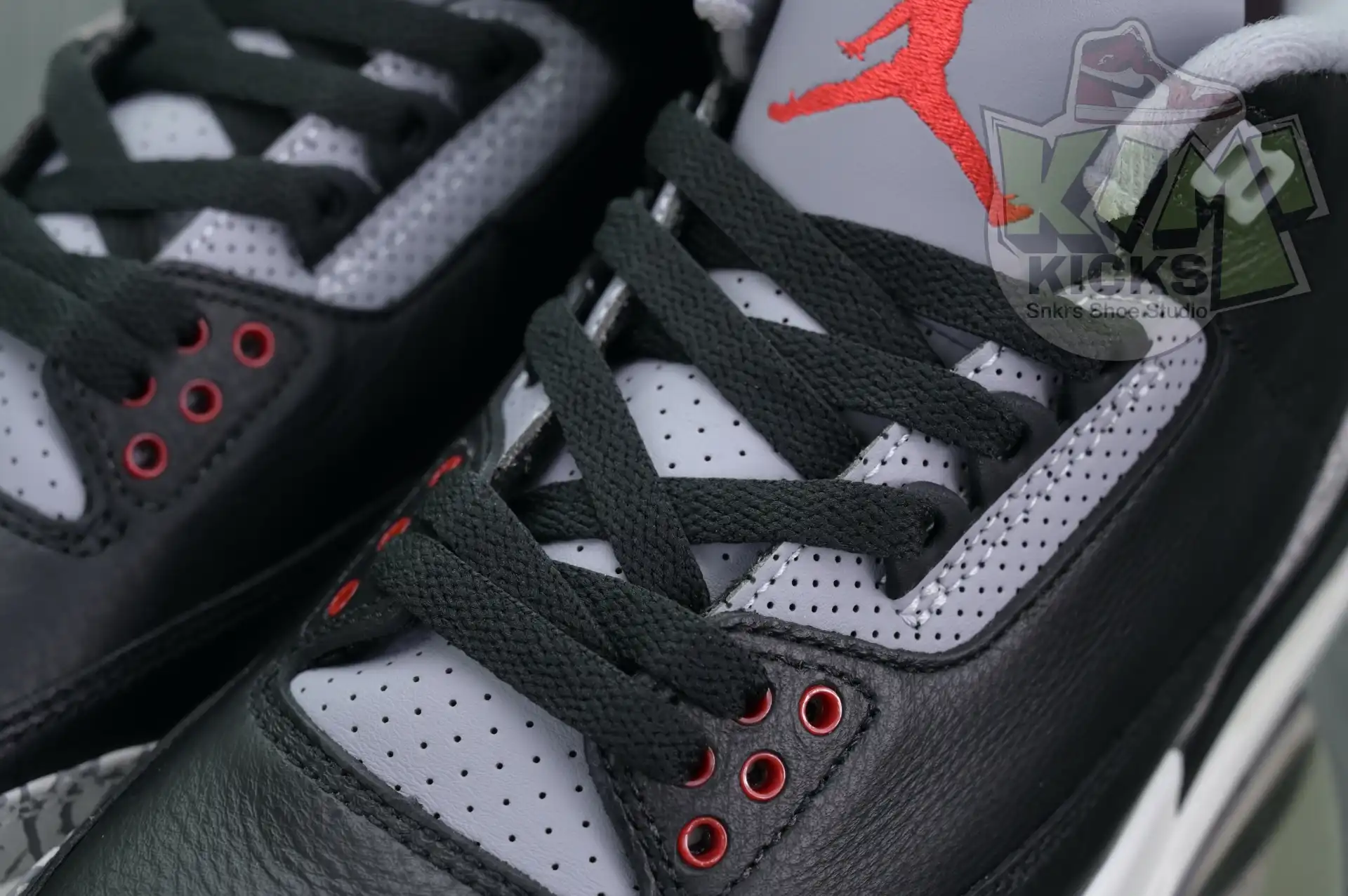 Rep Kimikick Air Jordan 3“Black Cement Reimagined”