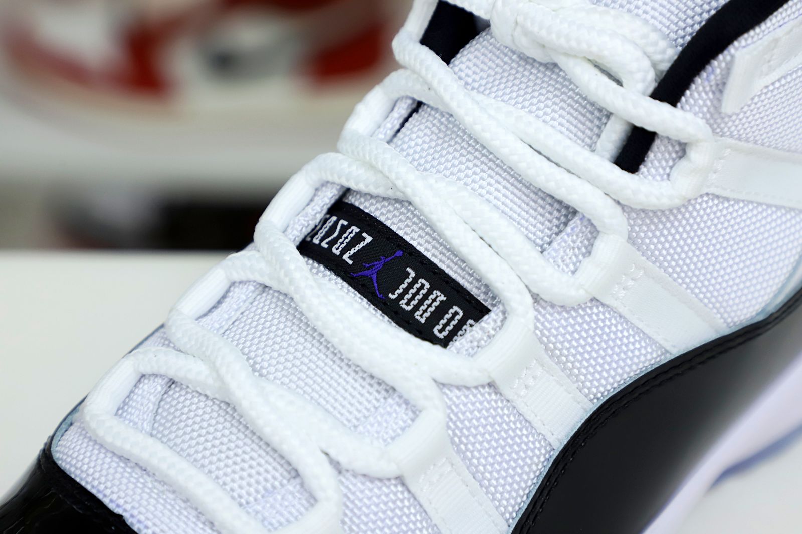 Kimi kick AIR JORDAN 11 RETRO 'CONCORD' 2018