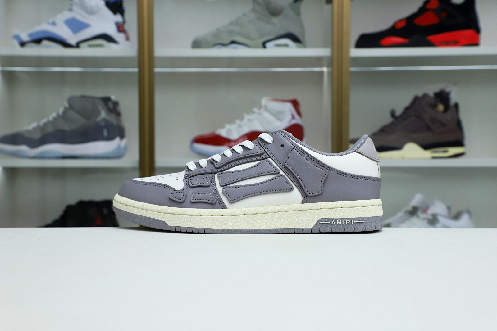 Kimi kick AMIRI LEATHER SKEL LOW