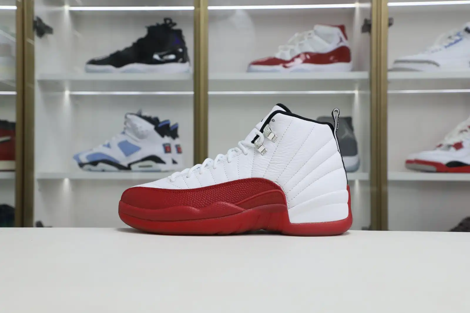 Kimikick Jordan Air Jordan 12 Retro