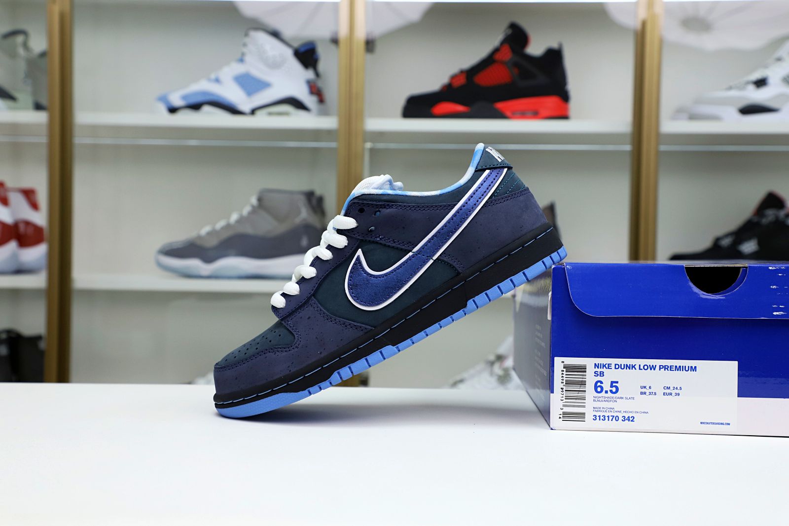 Kimi kick Concepts x Dunk Low Blue Lobster