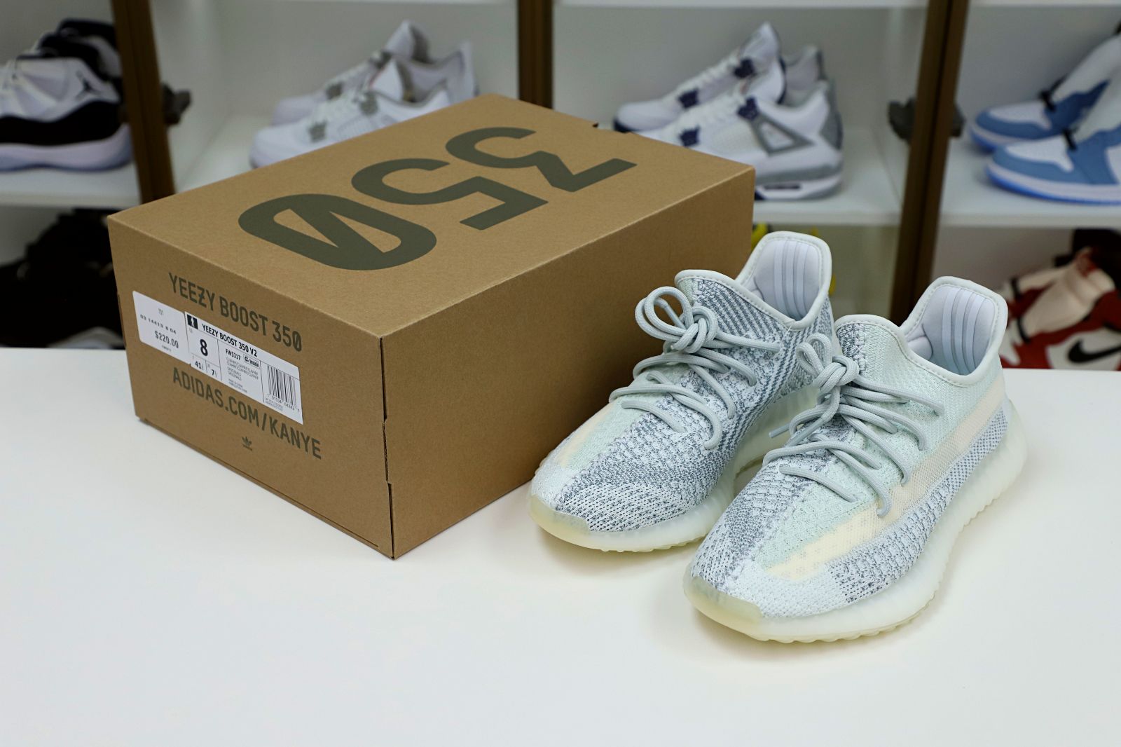 Kimikick YEEZY BOOST 350 V2 'CLOUD WHITE REFLECTIVE'