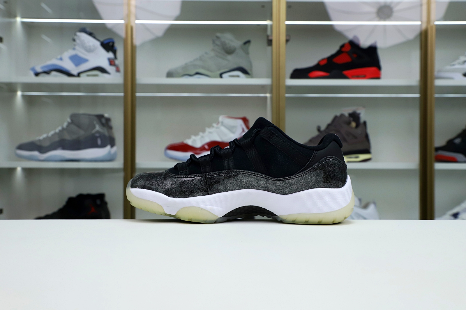 Kimi kick Jordan Air Jordan 11 retro low barons