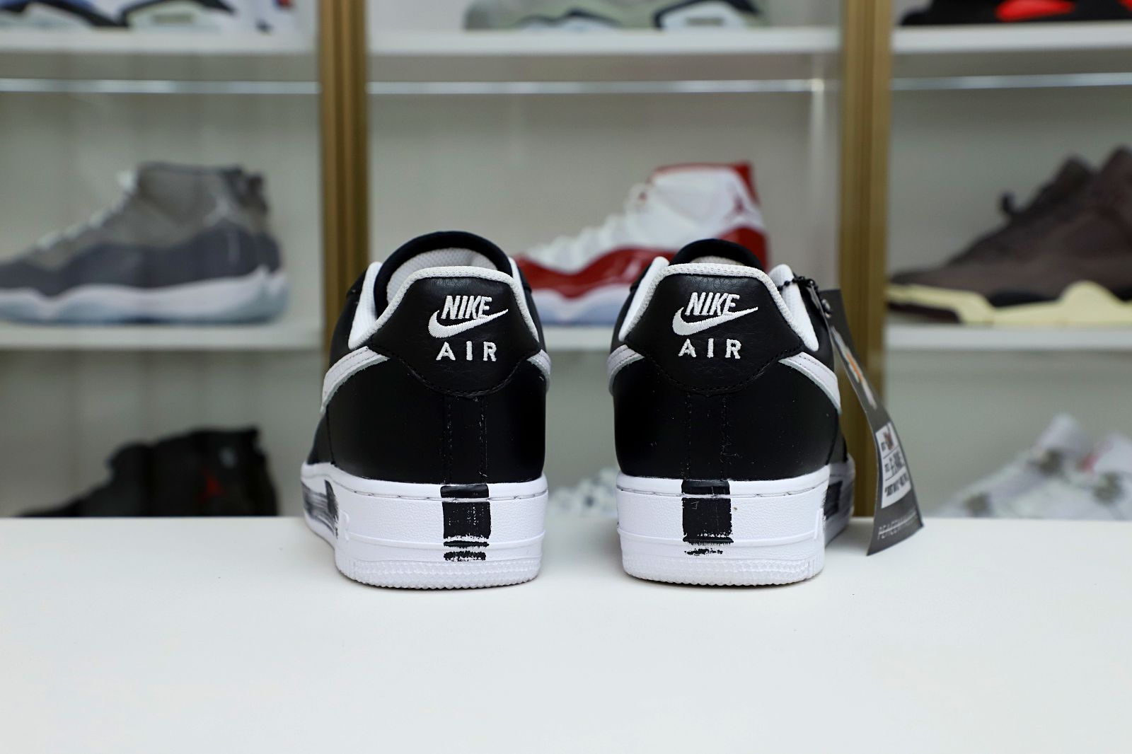 Kimi kick Nike Air Force 1 Low PMO