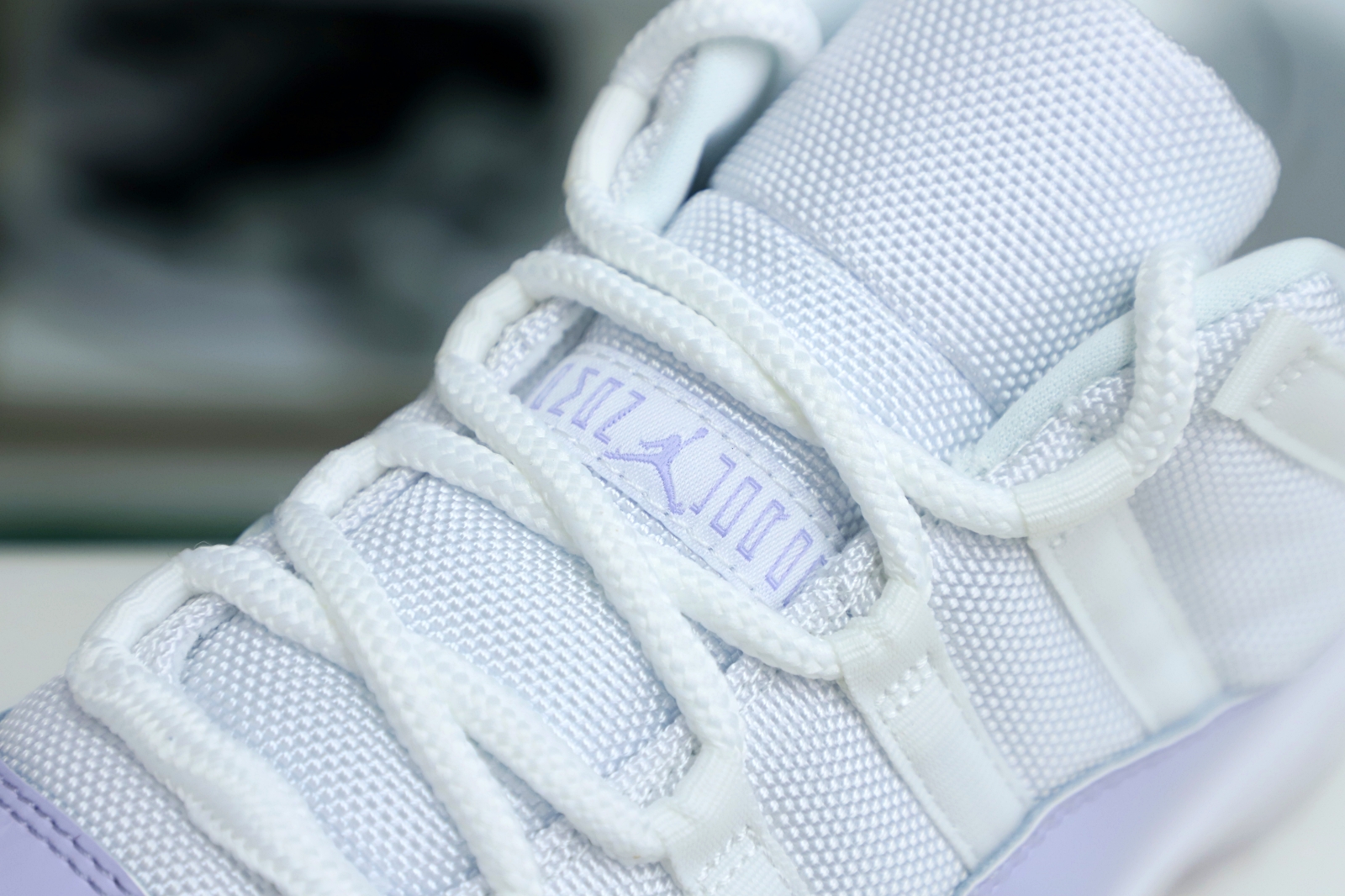 Kimi kick AIR JORDAN 11 LOW PURE VIOLET