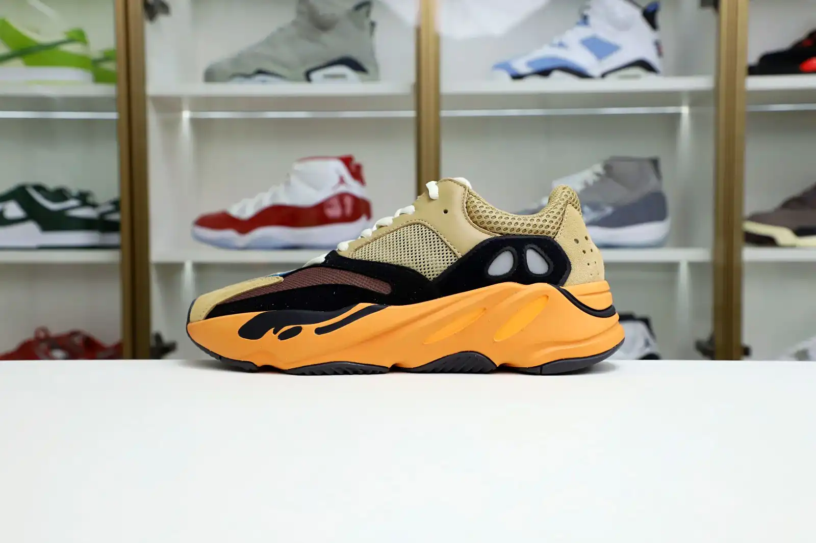 Kimikick adidas originals Yeezy boost 700 