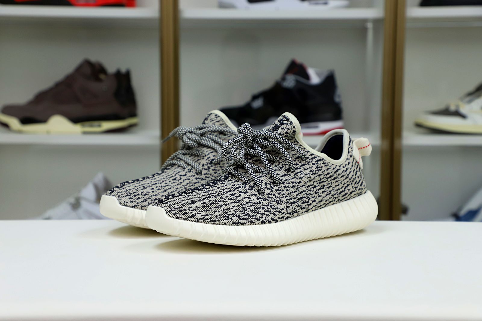 Kimi kick Yeezy boost 350 turtle dove