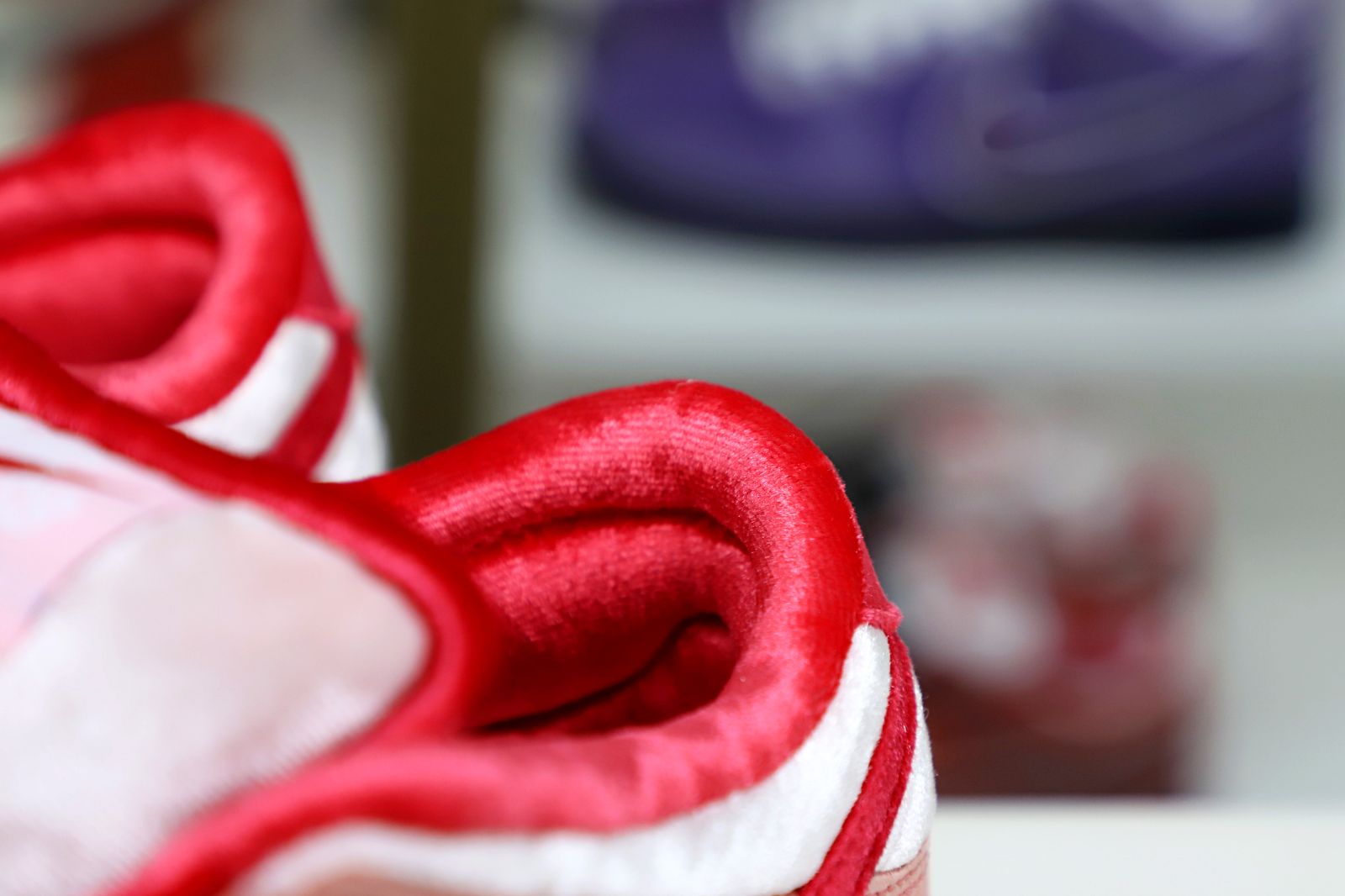 Kimi kick STRANGELOVE X DUNK LOW SB 'VALENTINE'S DAY'