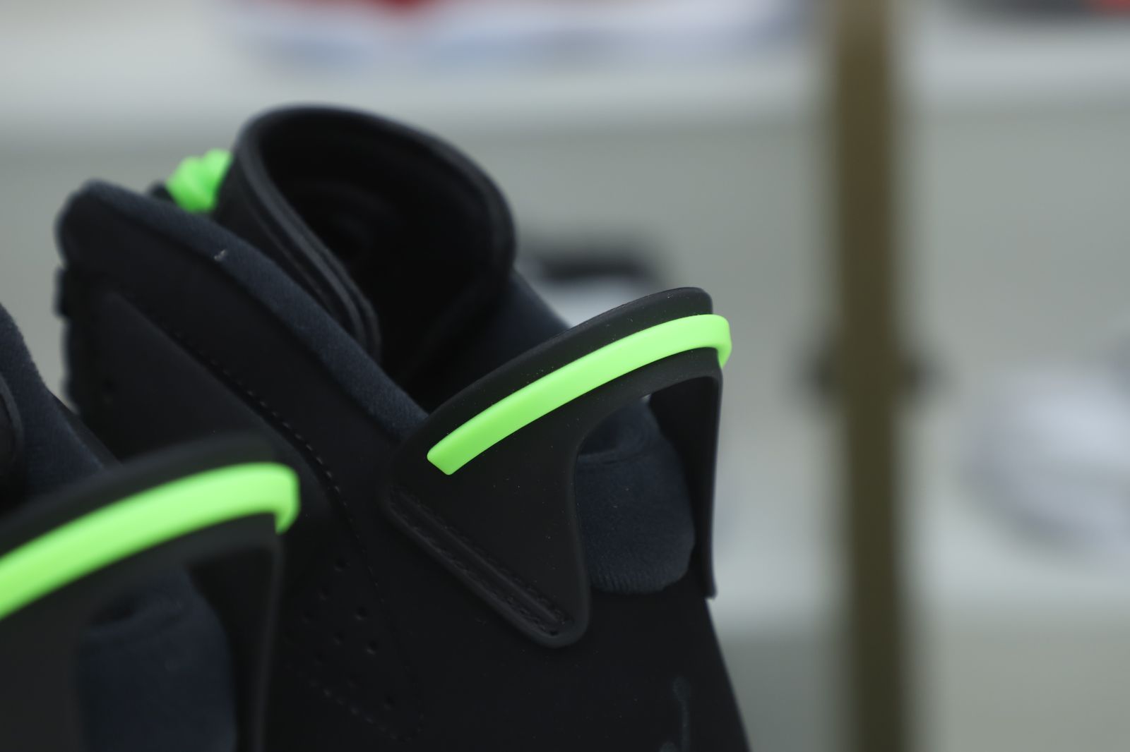 Kimi kick AIR JORDAN 6 RETRO 'ELECTRIC GREEN'