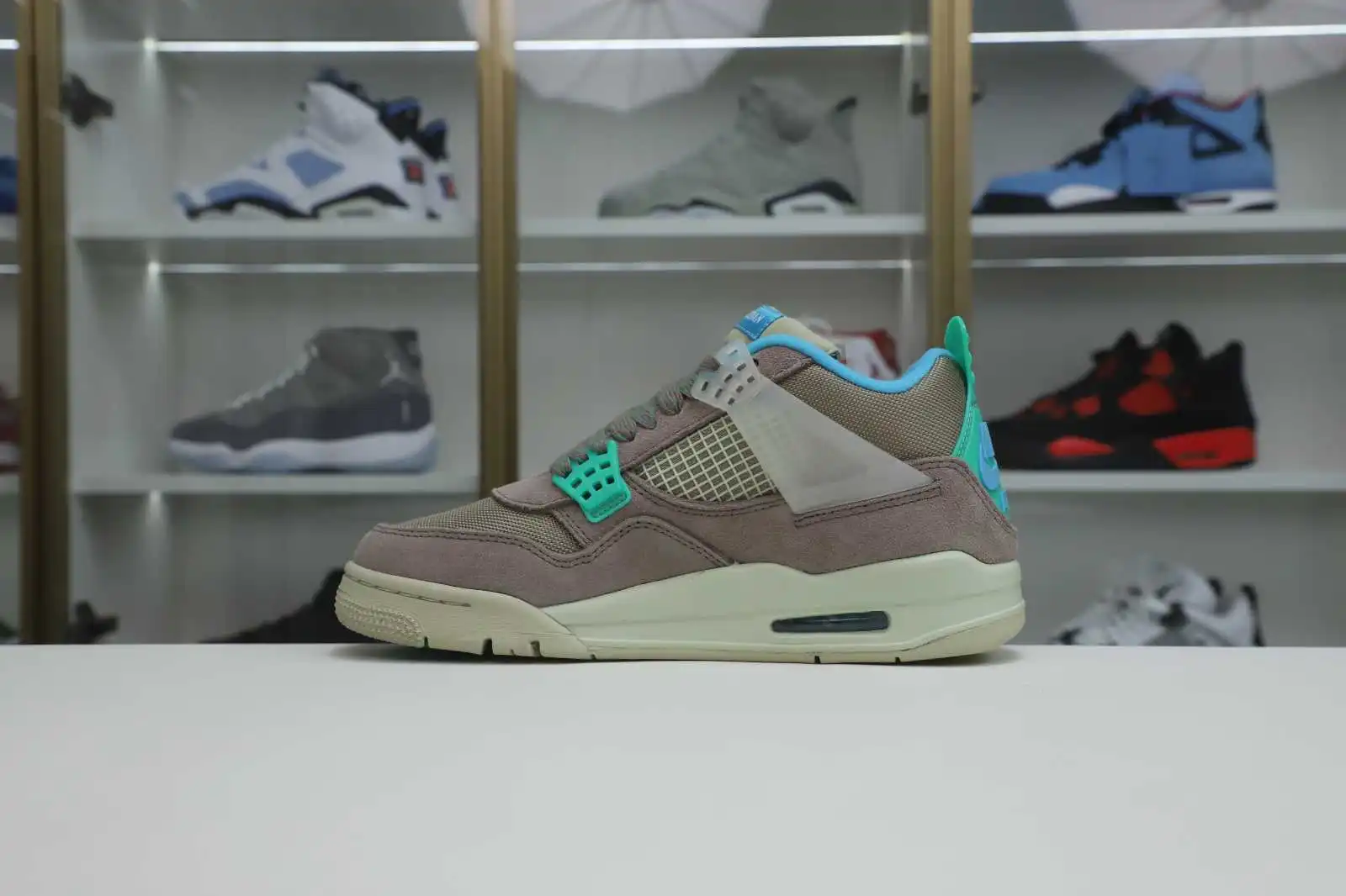 Kimikick UNION LA X AIR JORDAN 4 RETRO 'TAUPE HAZE'