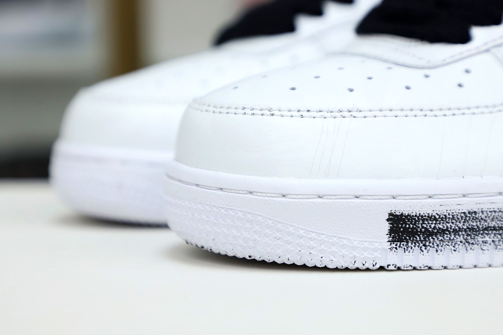 Kimi kick Nike Air Force 1 Low para- noise 2.0