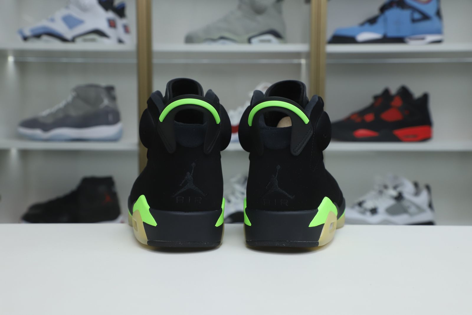 Kimi kick AIR JORDAN 6 RETRO 'ELECTRIC GREEN'