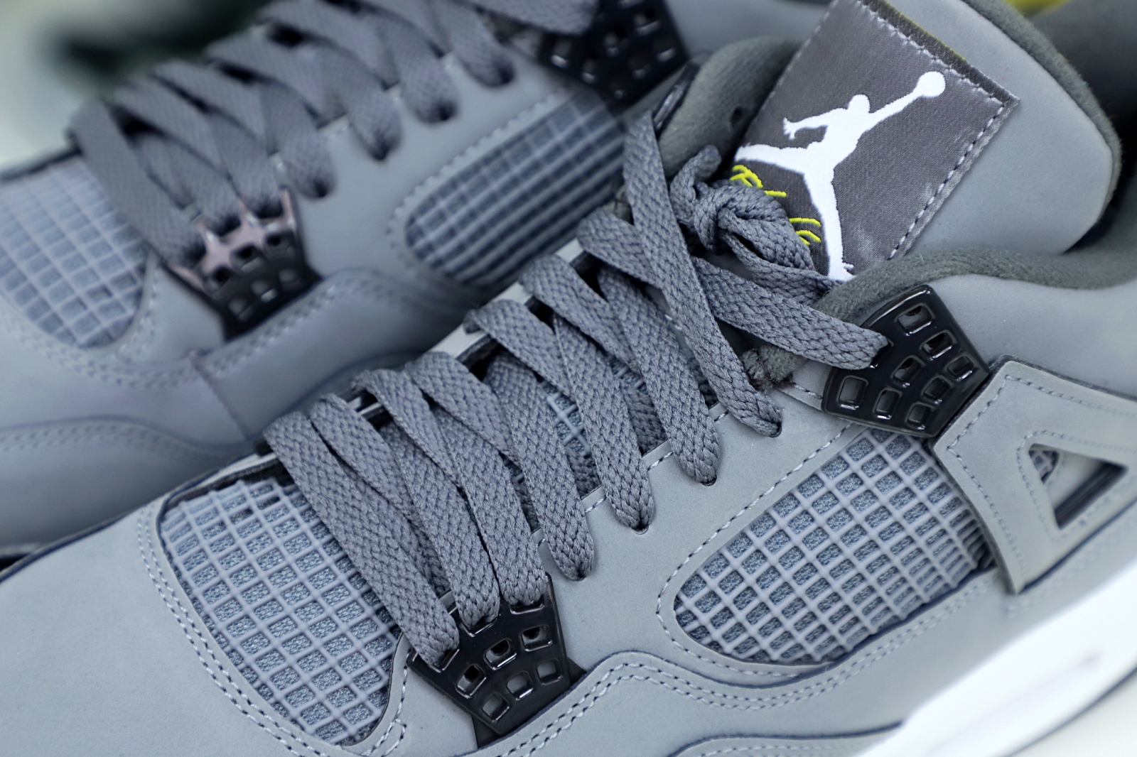 Kimi kick AIR JORDAN 4 RETRO 'COOL GREY' 2019