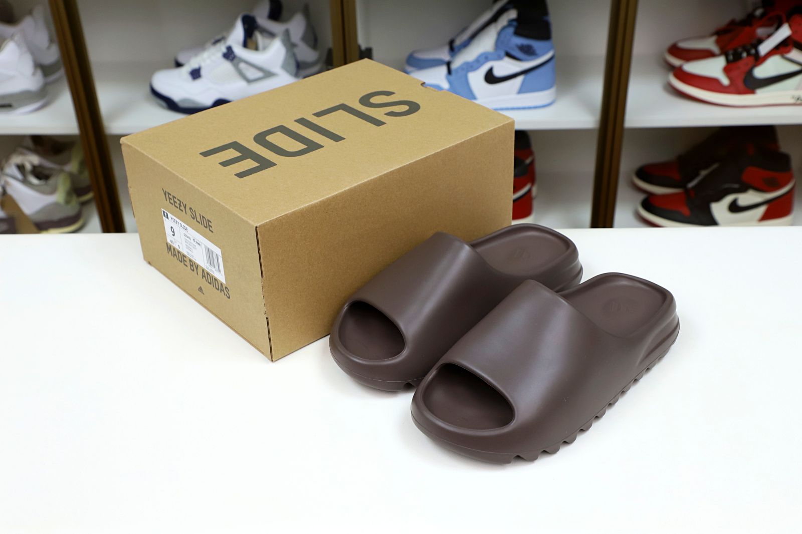 Kimi kick YEEZY SLIDES G55495