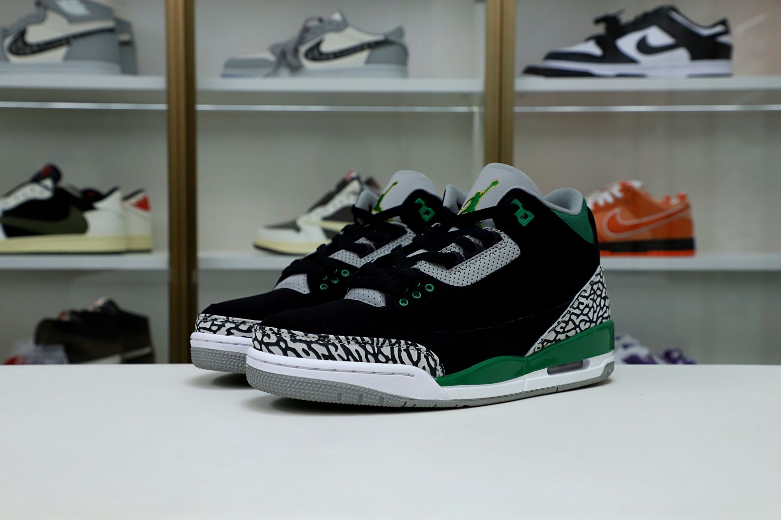 Kimi kick AIR JORDAN 3 PINE GREEN