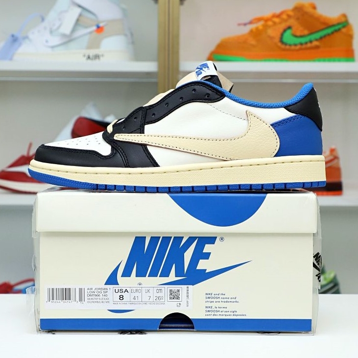 Kimi kick FRAGMENT DESIGN X TRAVIS SCOTT X AIR JORDAN 1 LOW