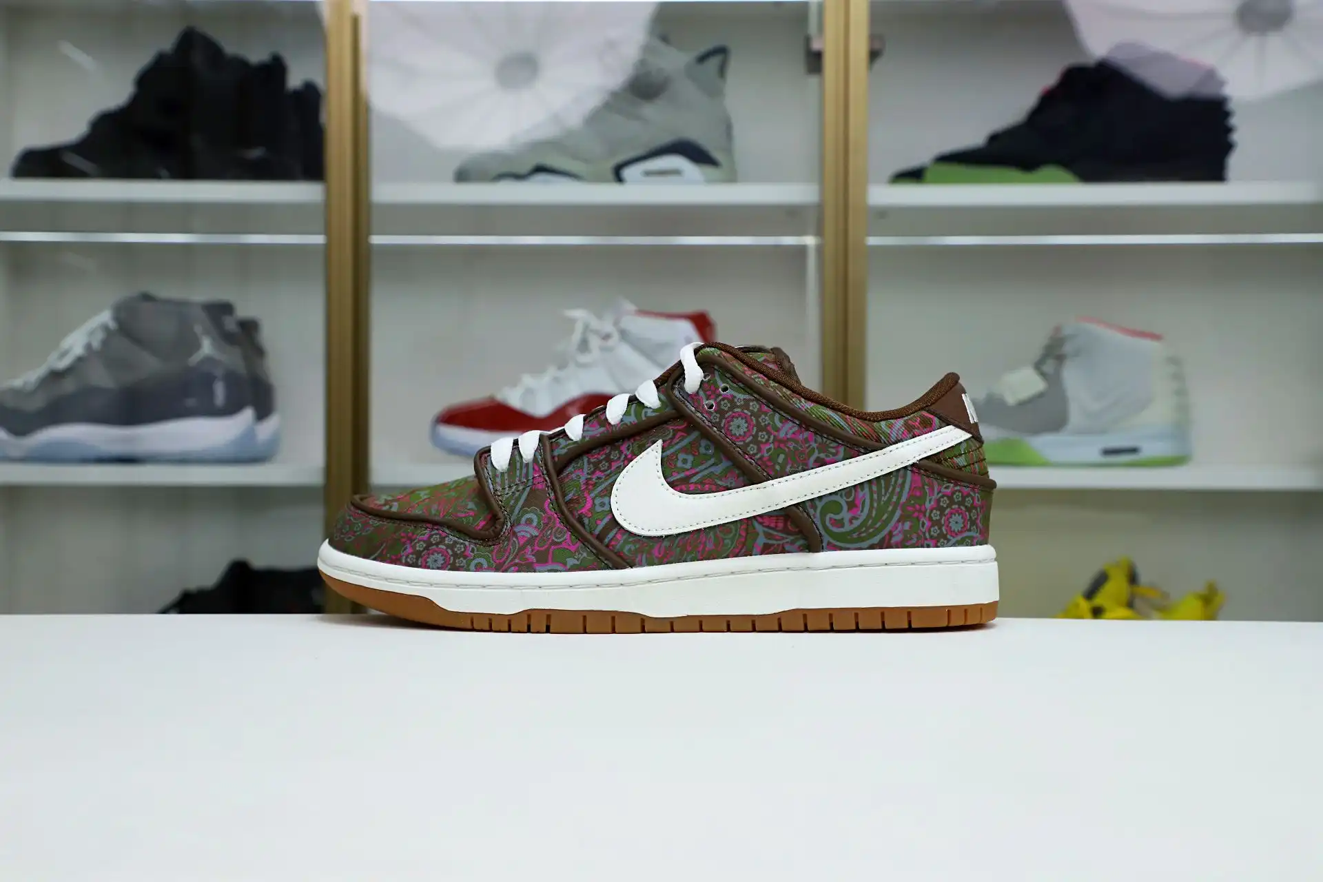 Kimikick Nike Dunk SB Low Paisley