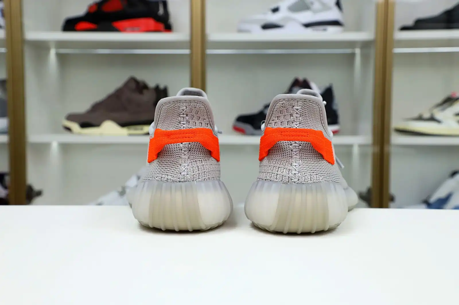 Kimikick Yeezy Boost 350 V2 “Tail