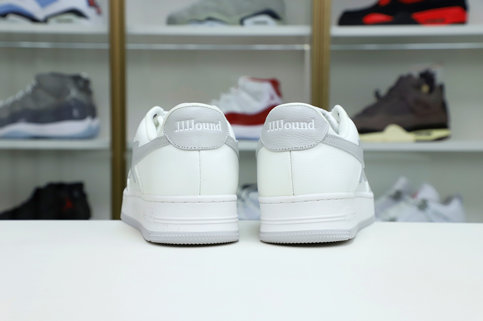 Kimi kick BAPESTA 'WHITE'